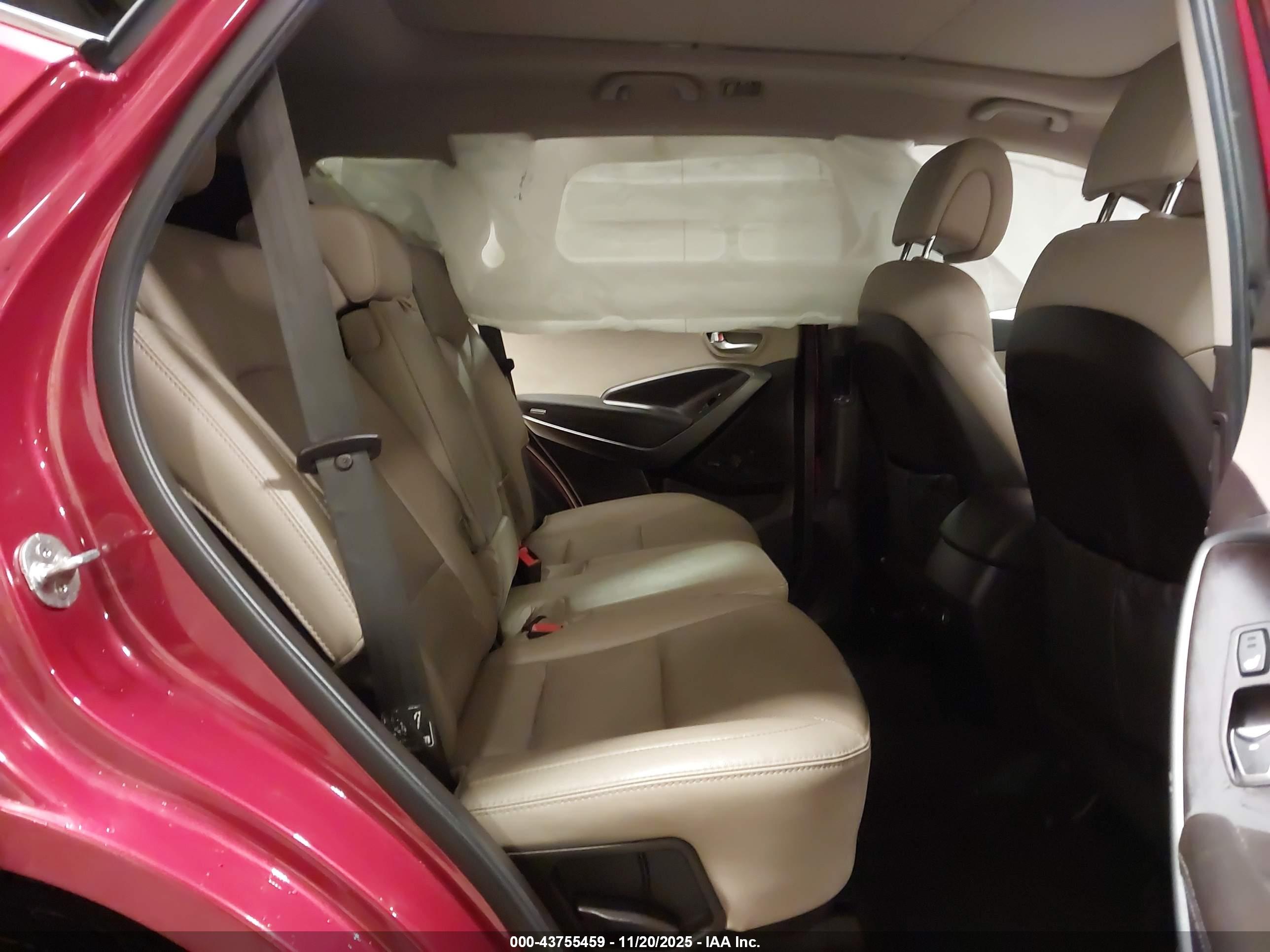 HYUNDAI SANTA image 8