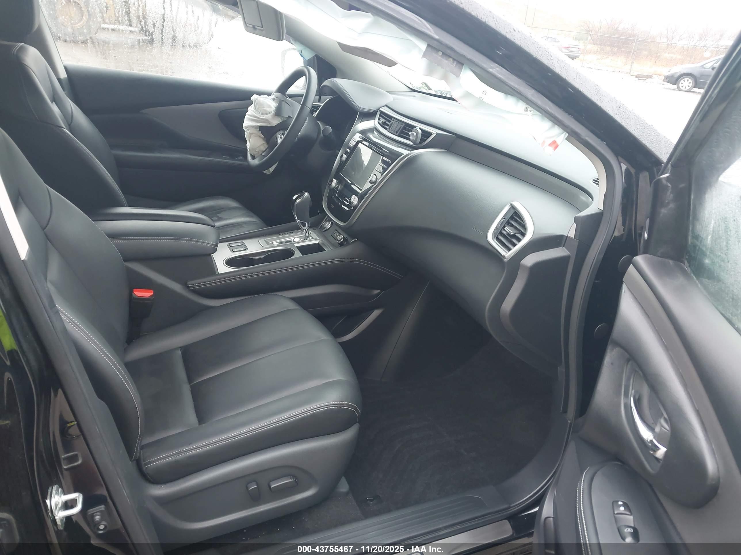 NISSAN MURANO image 5