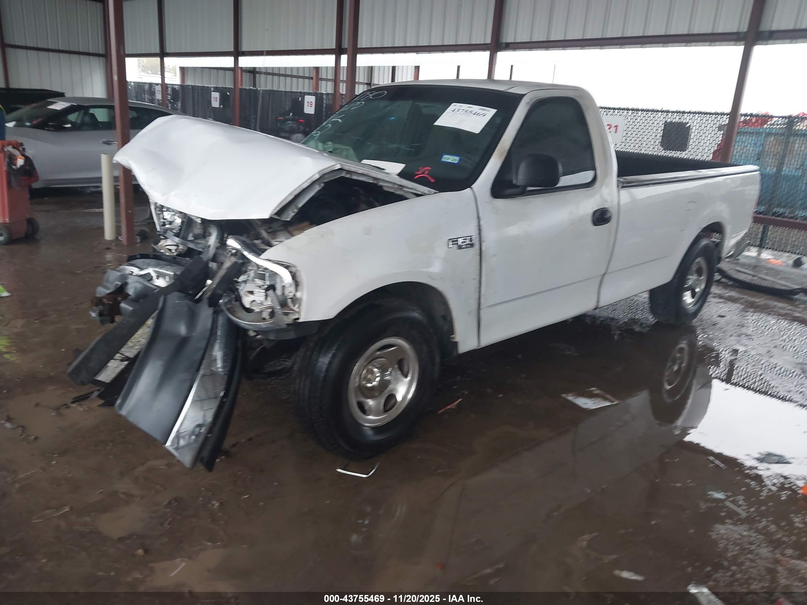 FORD F-150 image 2