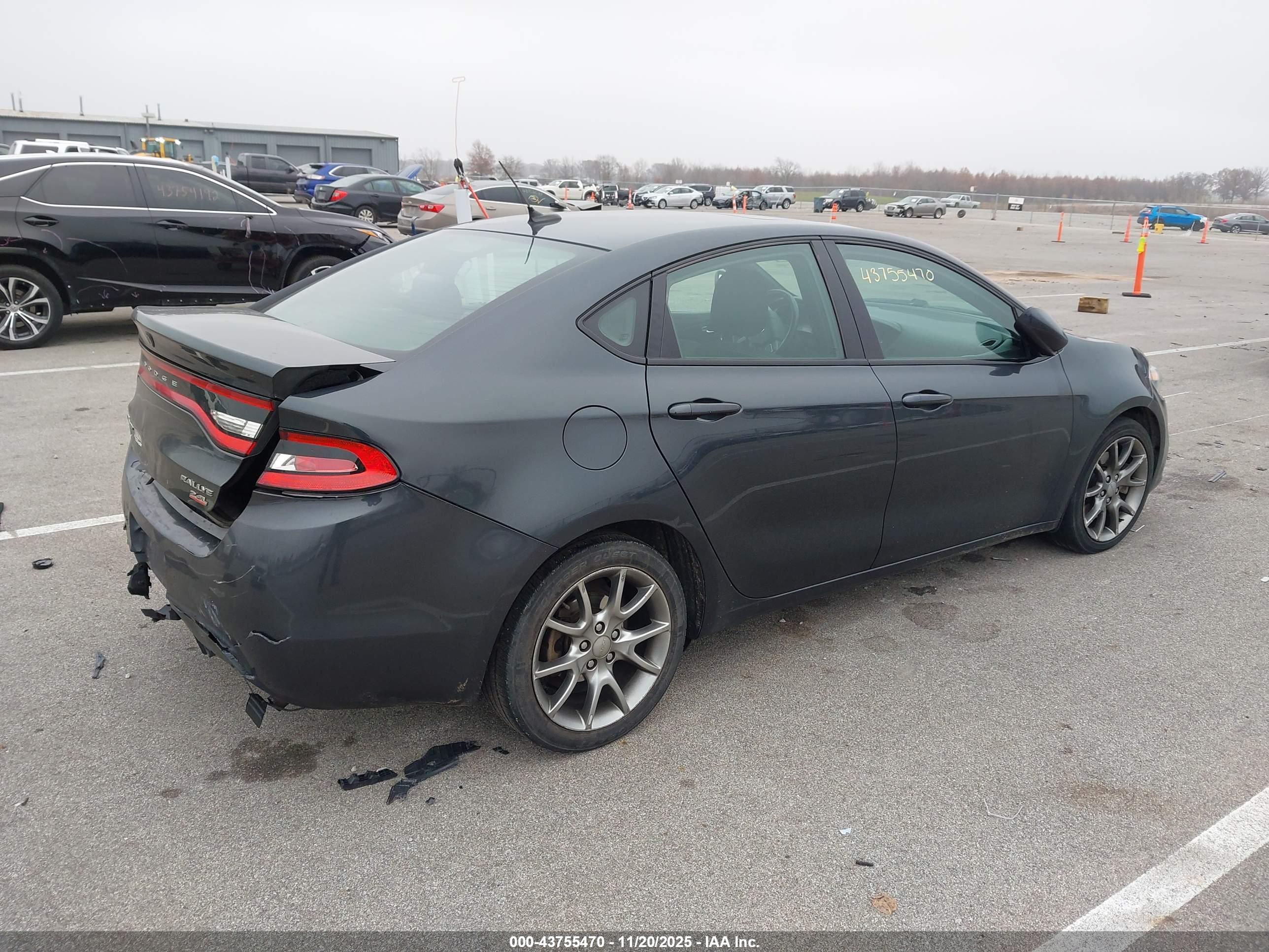 DODGE DART image 4