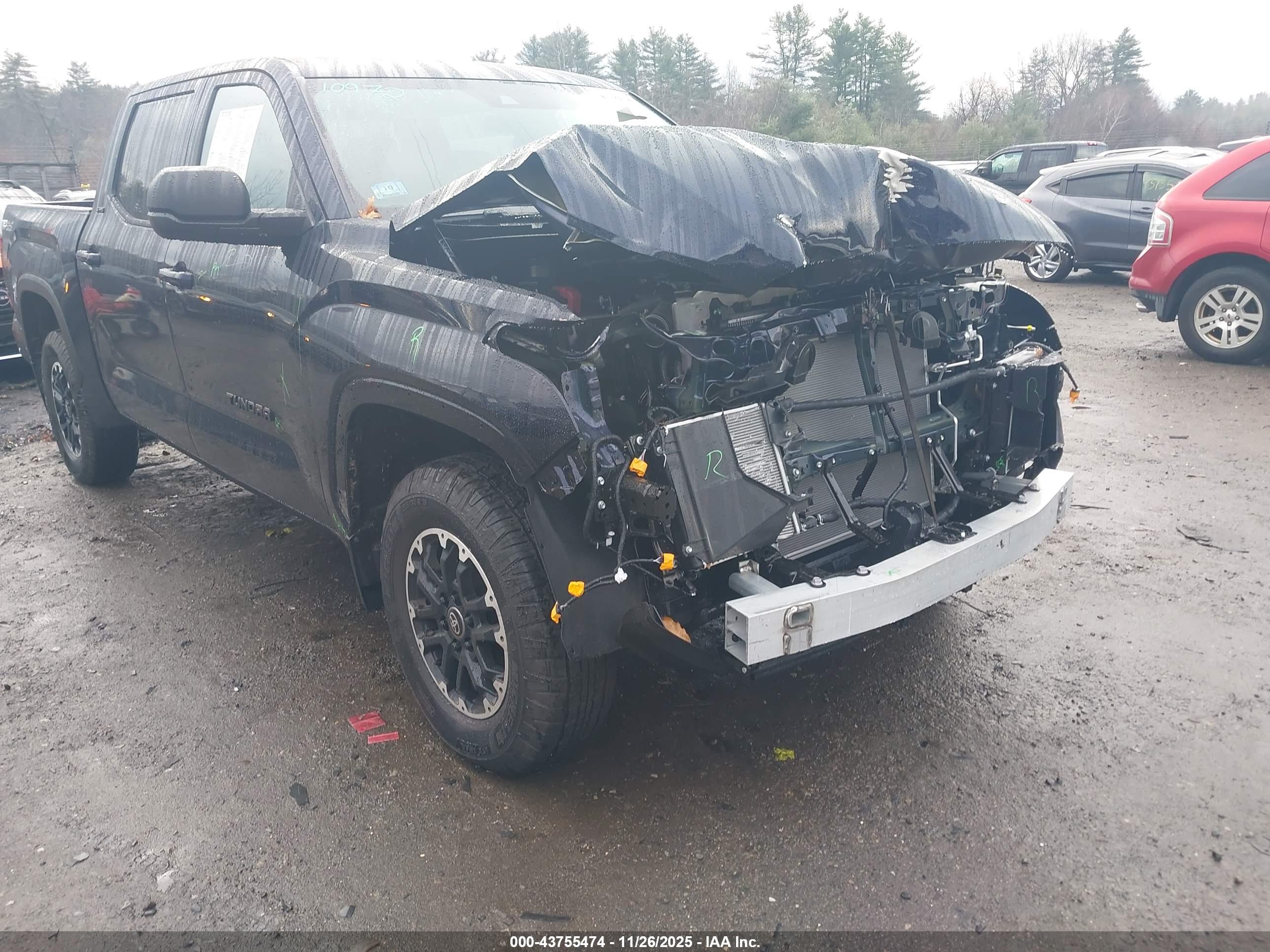 TOYOTA TUNDRA image 6