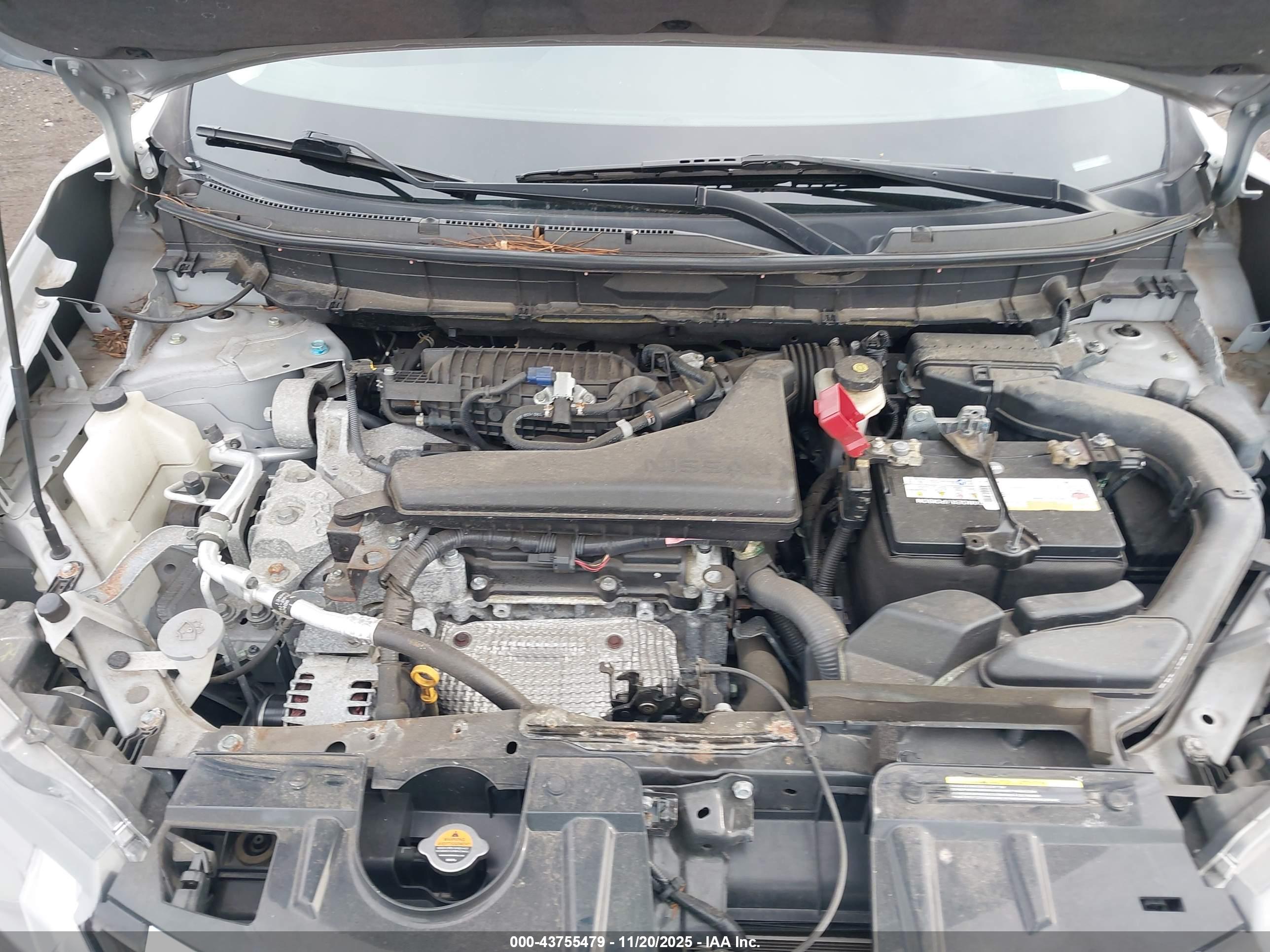 NISSAN ROGUE image 10