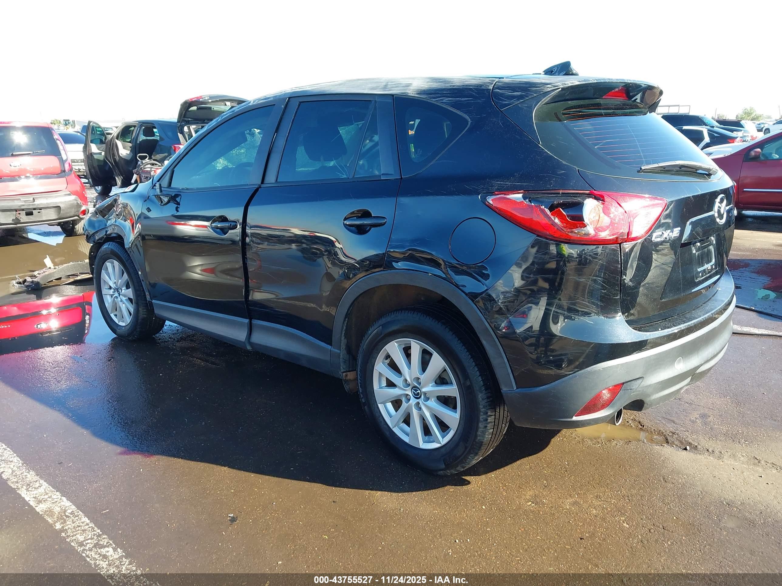 MAZDA CX-5 image 3