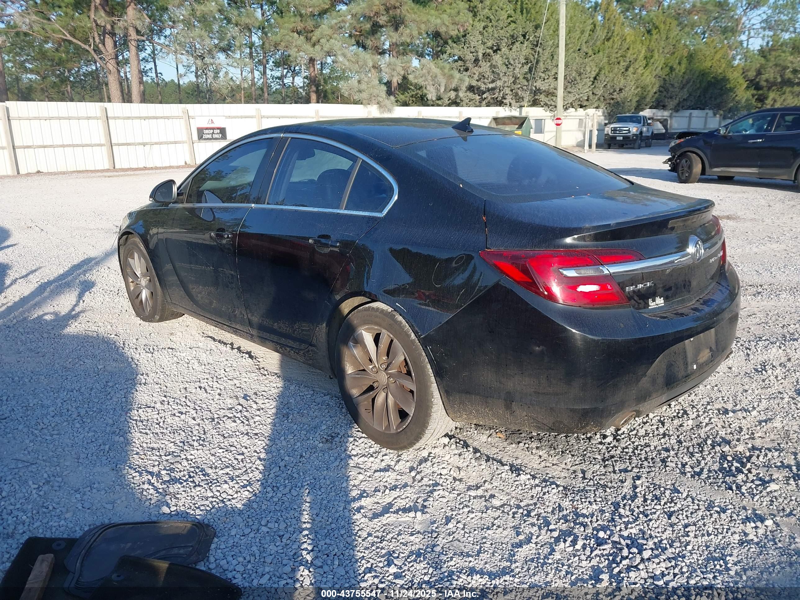 BUICK REGAL image 3