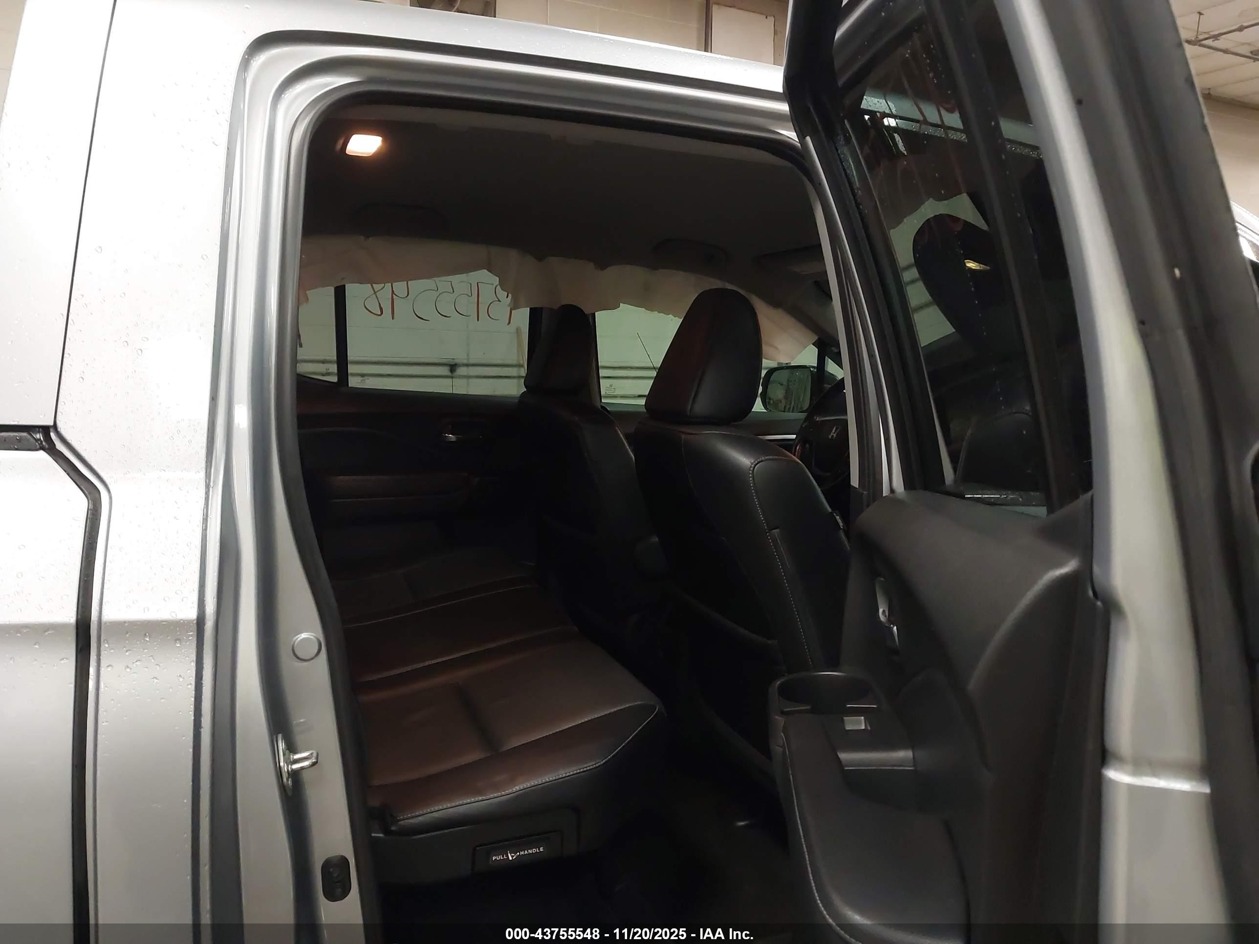 HONDA RIDGELINE image 8