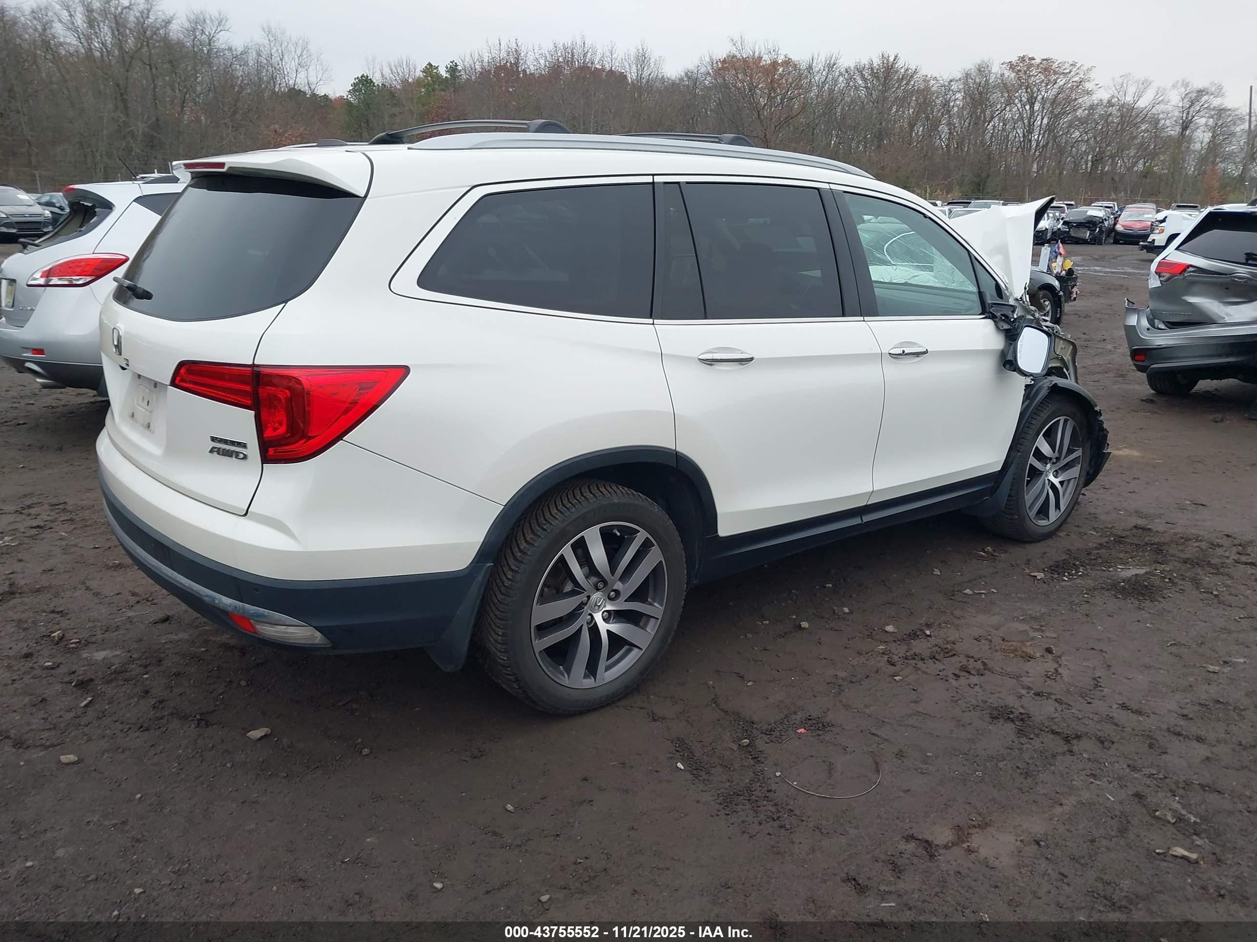 HONDA PILOT image 4