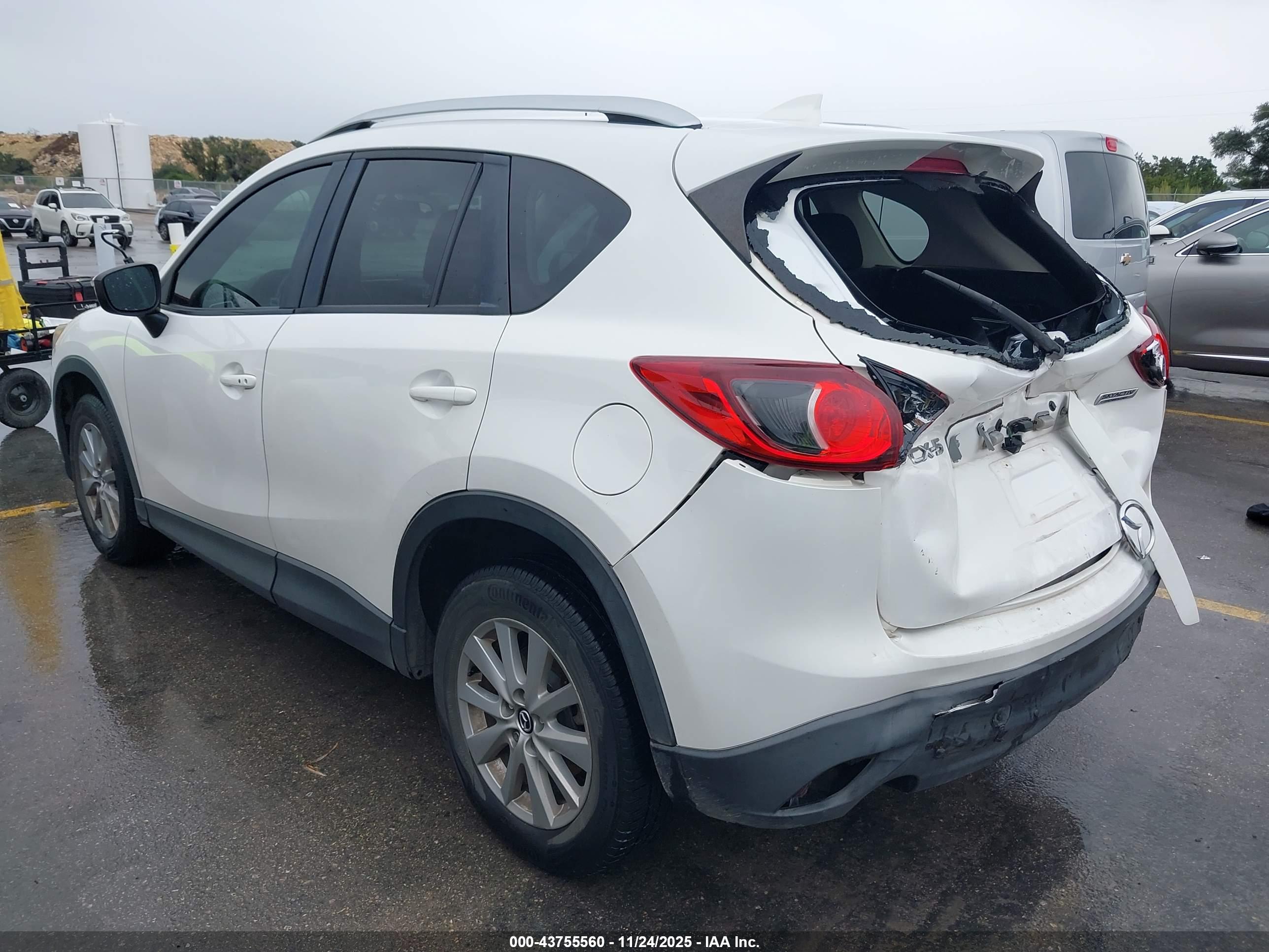 MAZDA CX-5 image 3