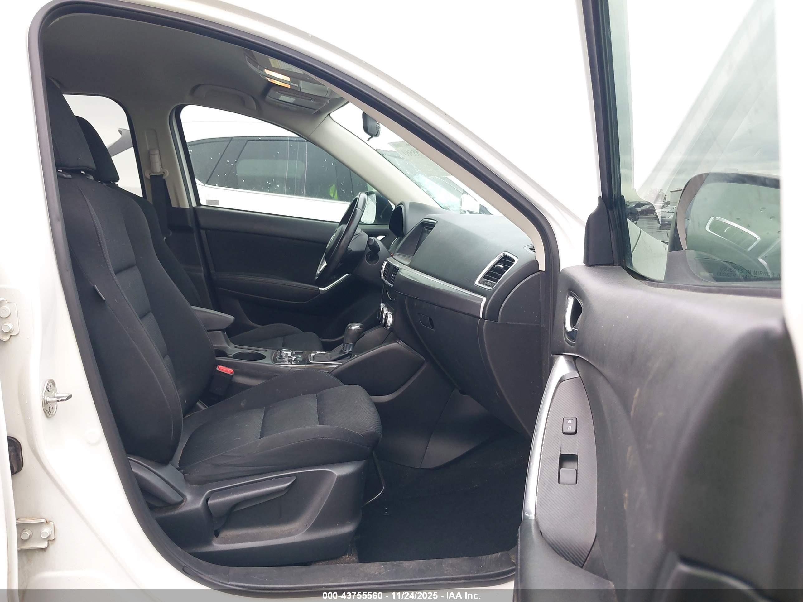 MAZDA CX-5 image 5
