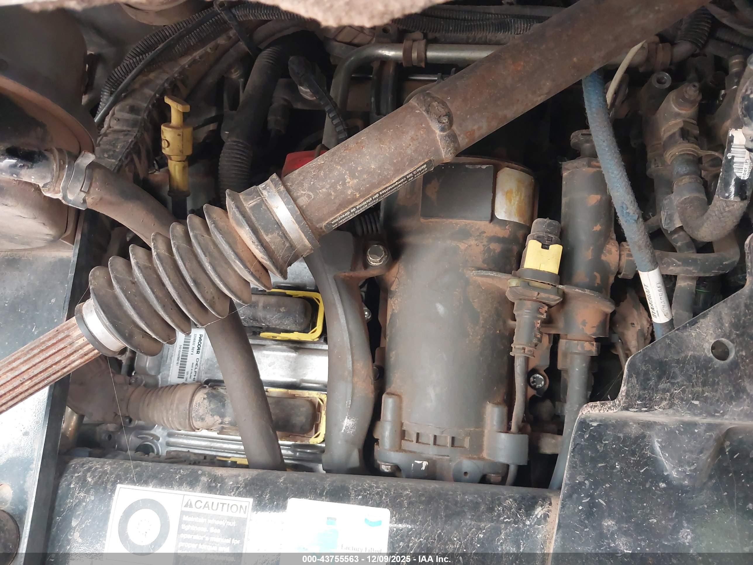KENWORTH T880 image 10