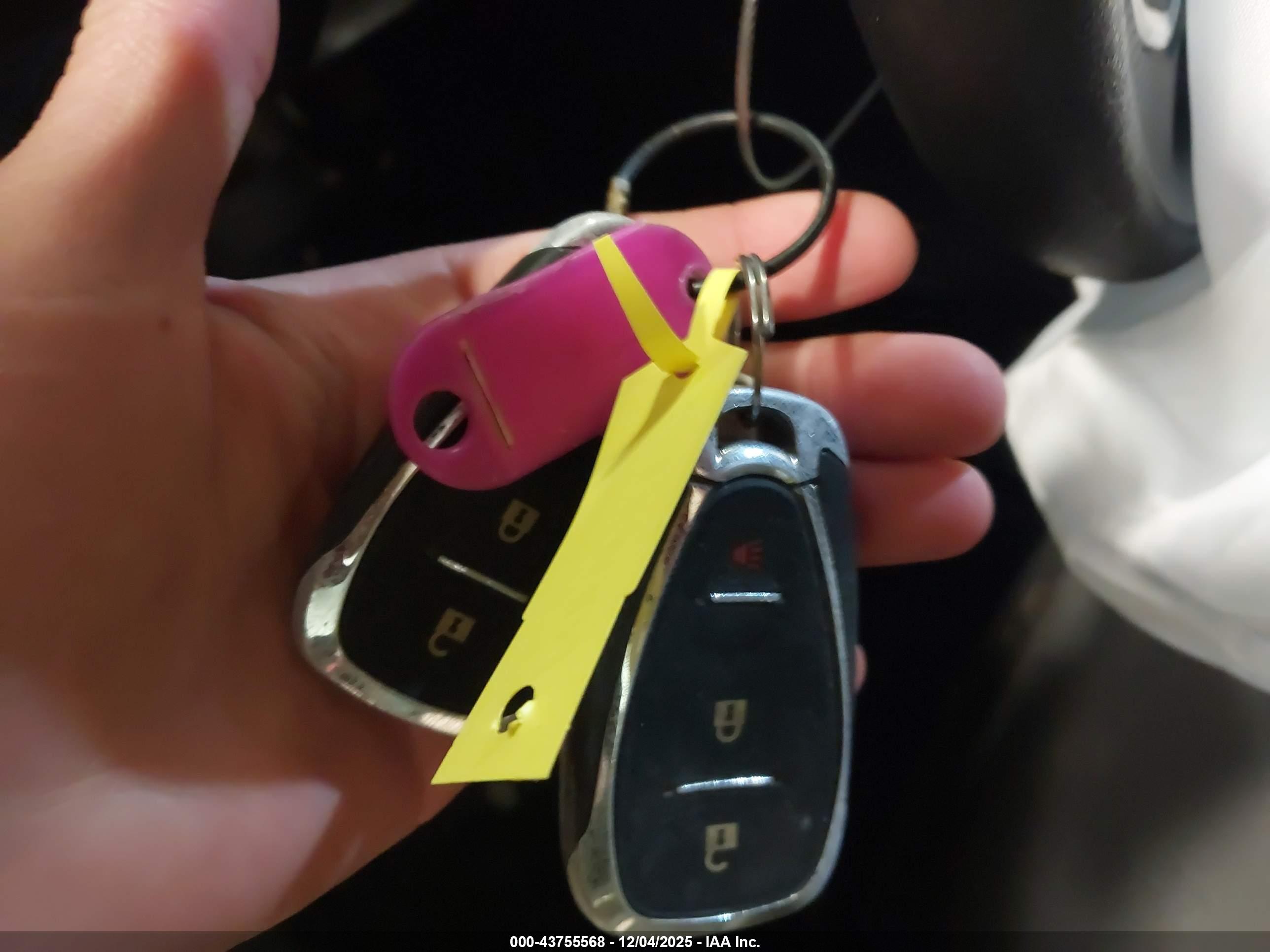 CHEVROLET EQUINOX image 11