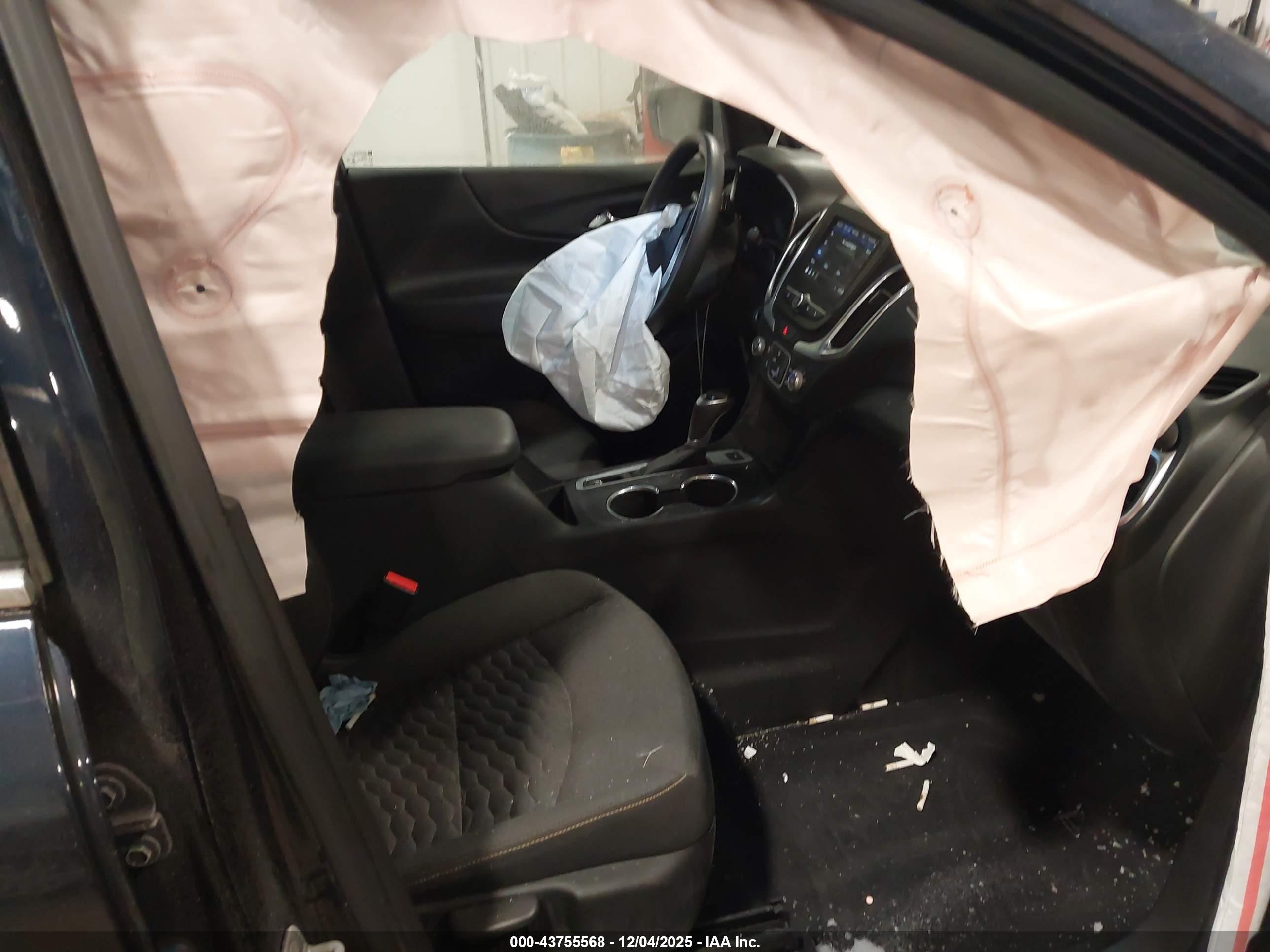 CHEVROLET EQUINOX image 5