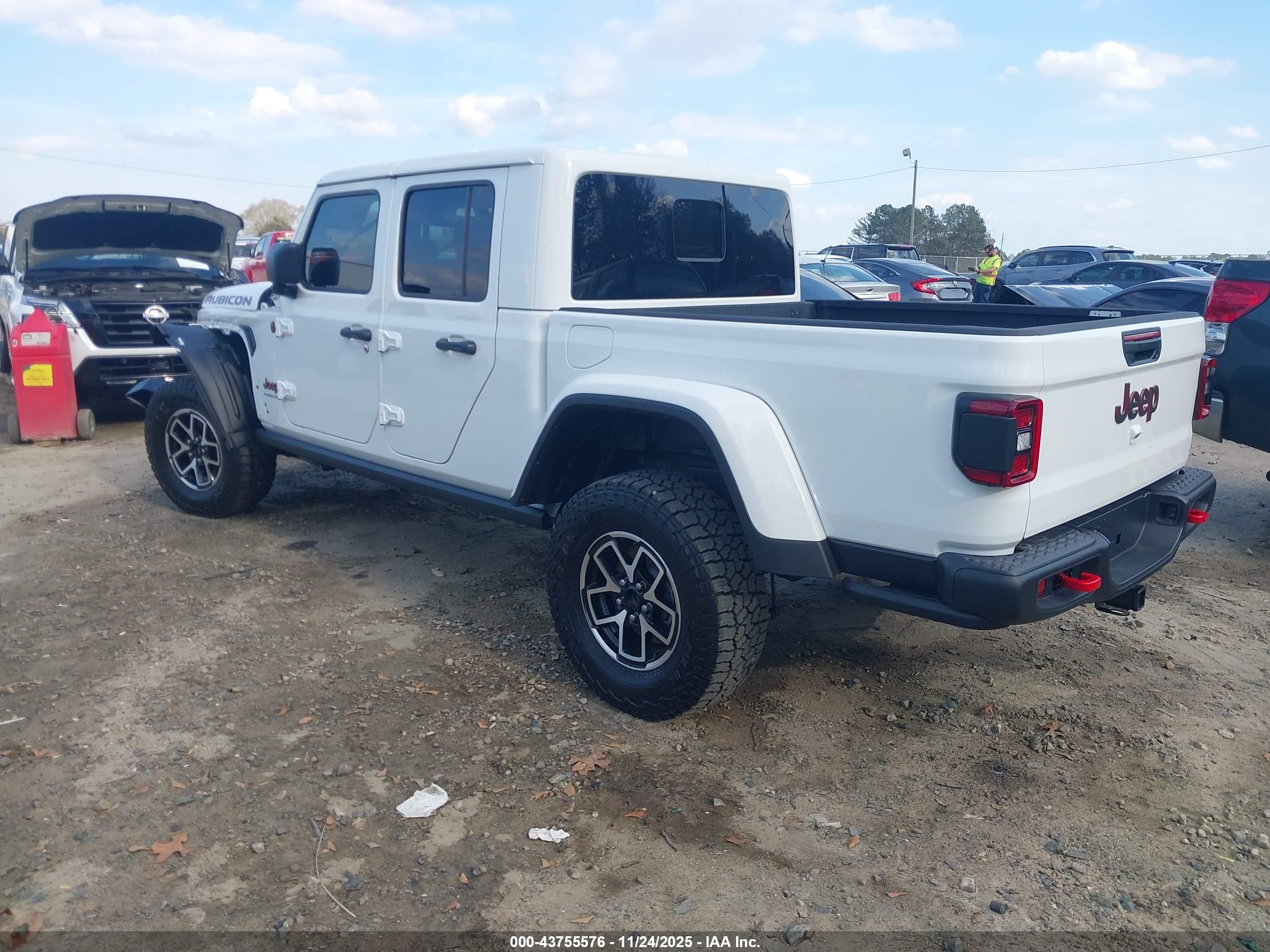 JEEP GLADIATOR image 3