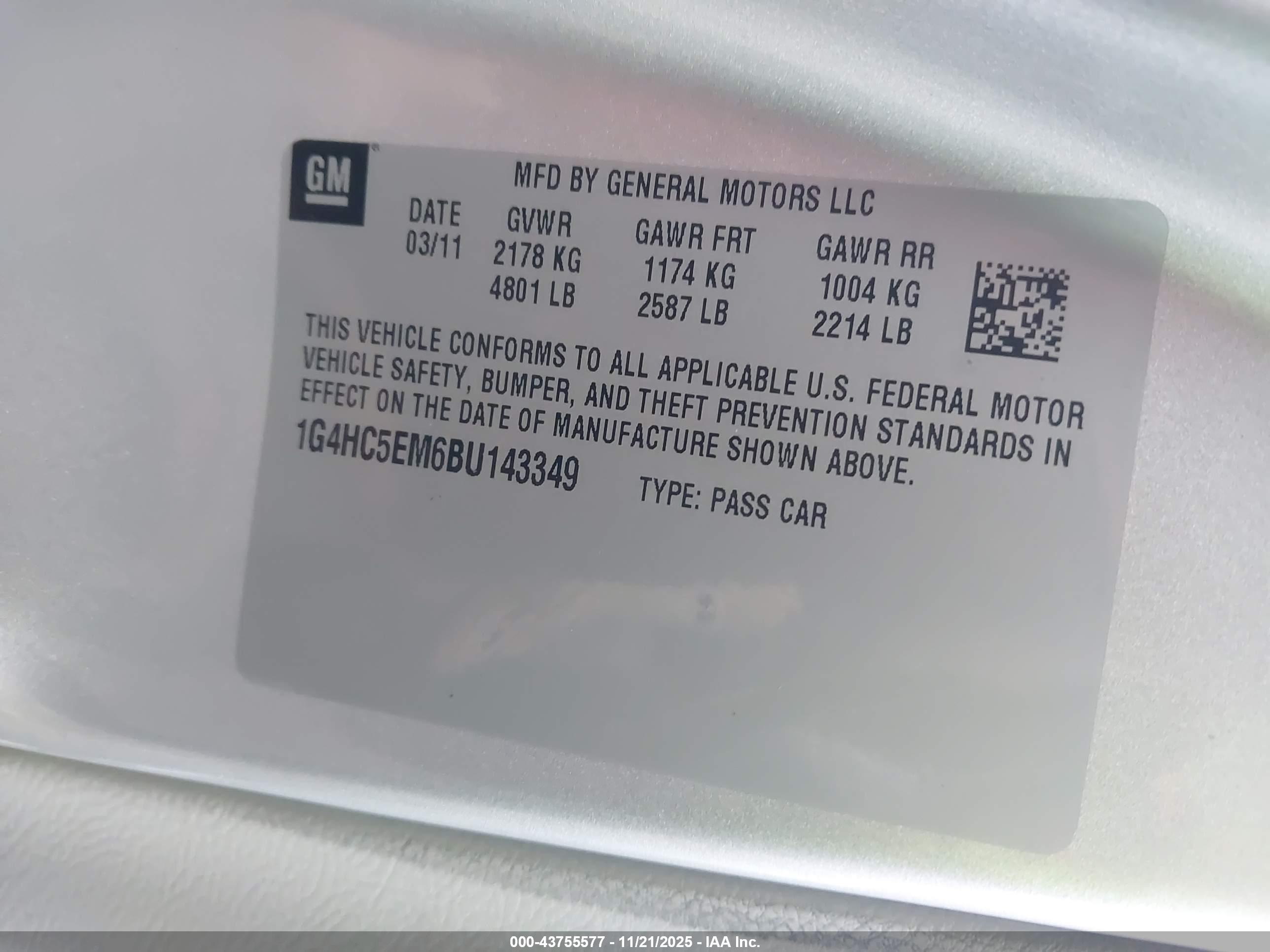 BUICK LUCERNE image 9
