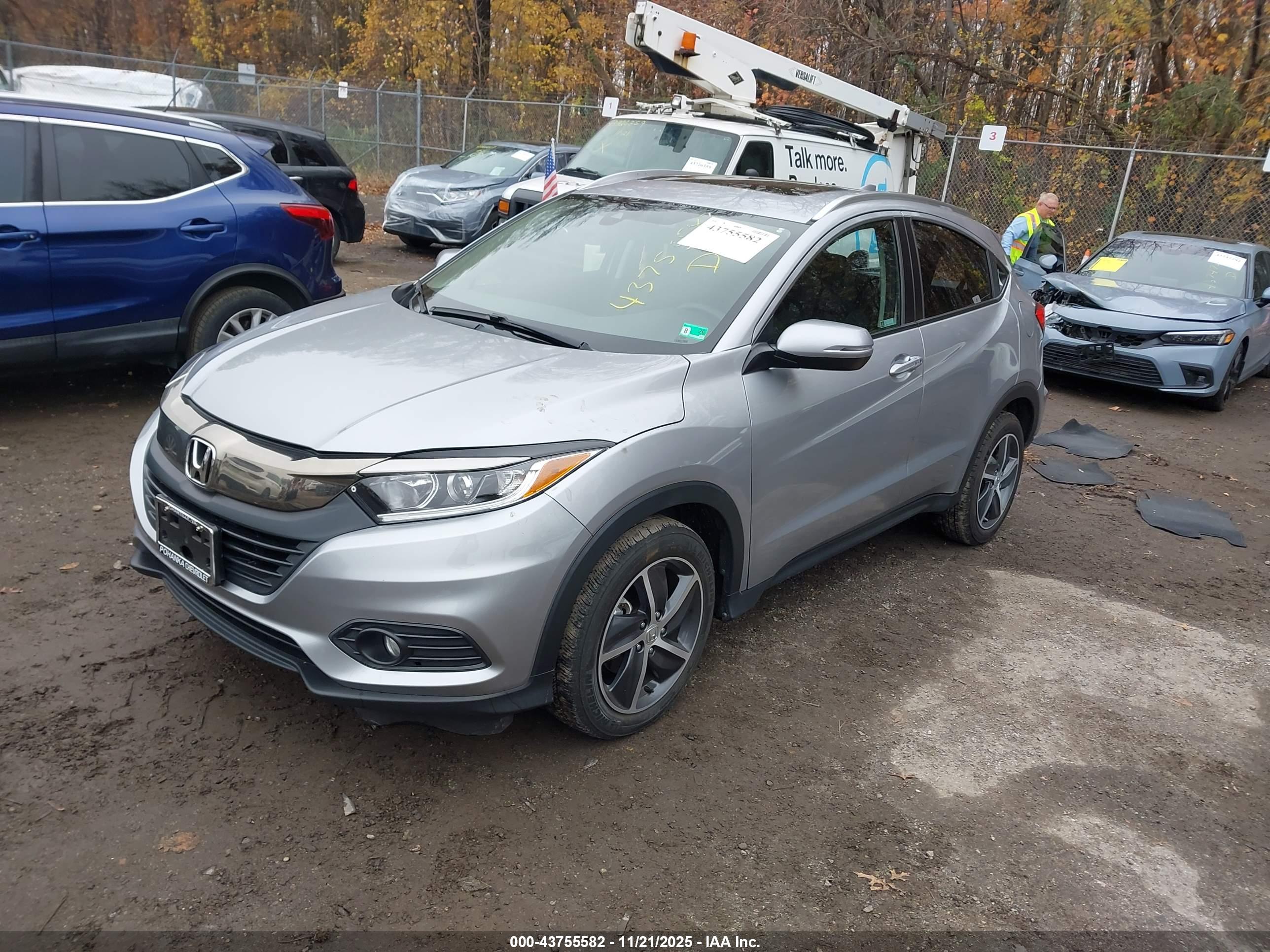 HONDA HR-V image 2