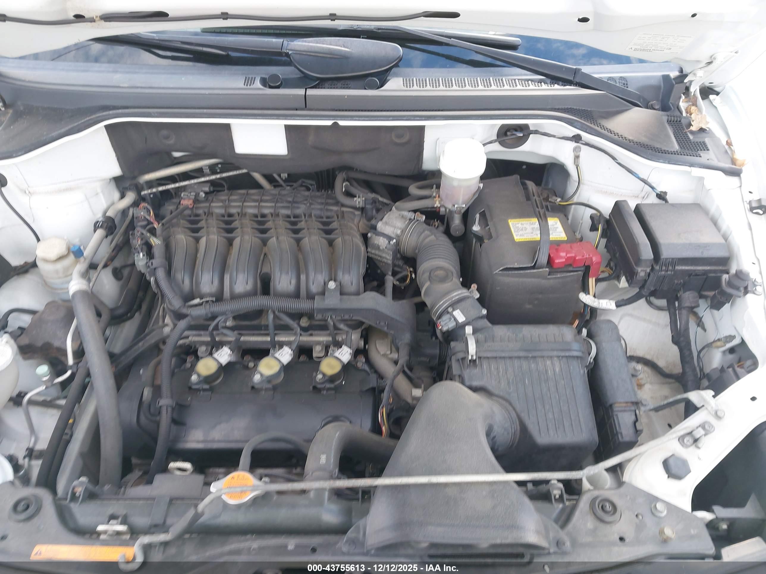 MITSUBISHI ENDEAVOR image 10