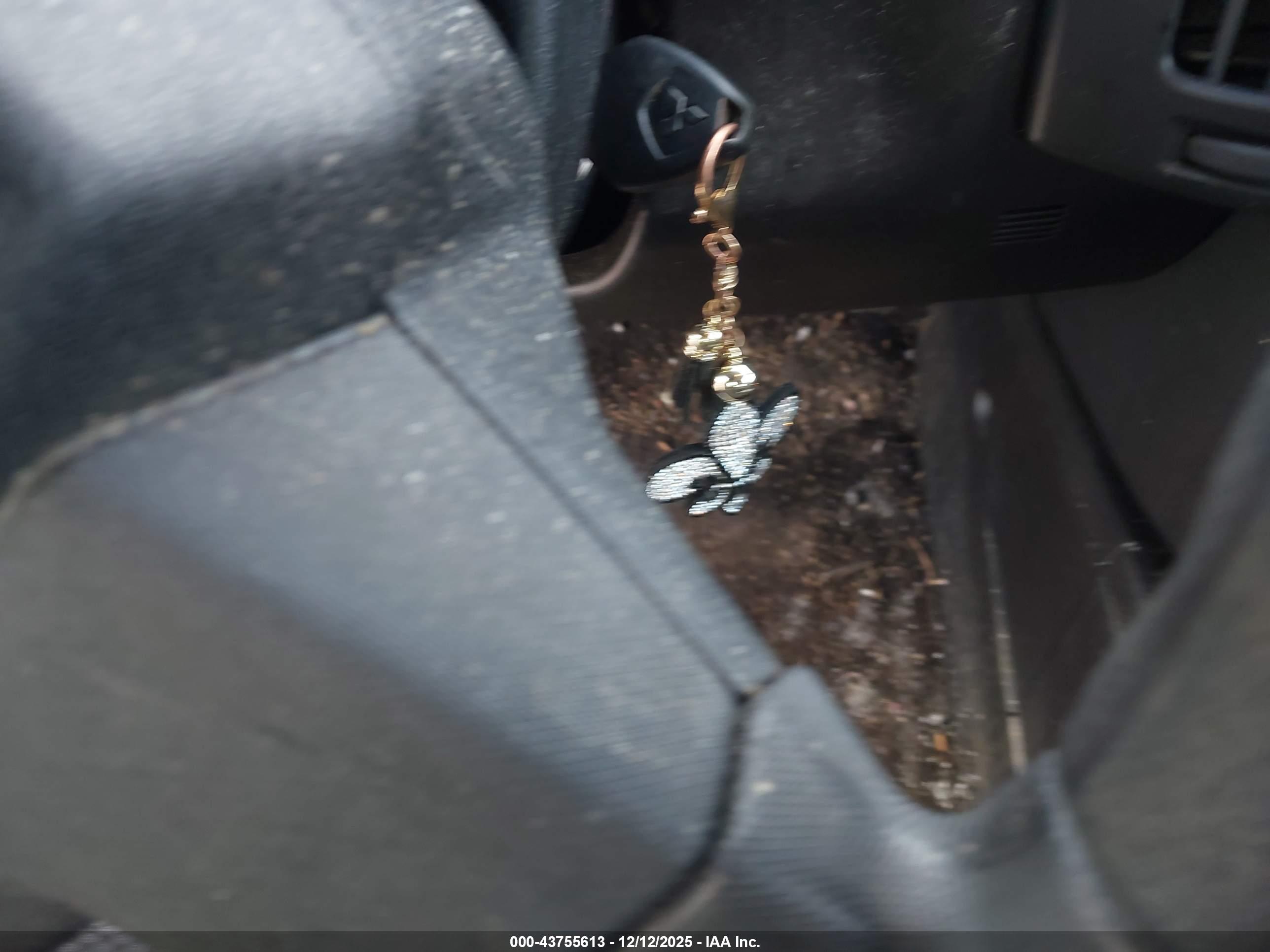 MITSUBISHI ENDEAVOR image 11