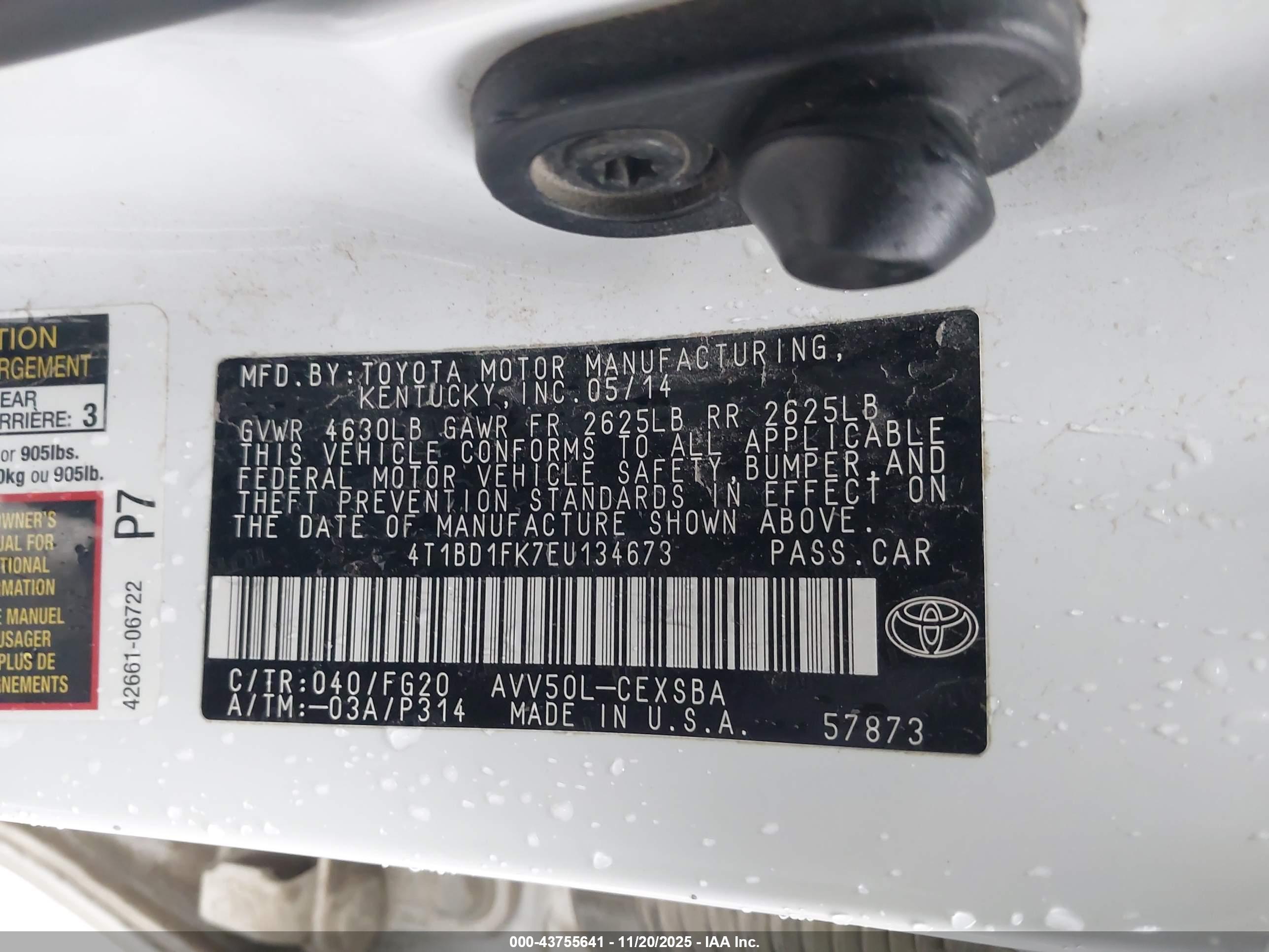 TOYOTA CAMRY image 9