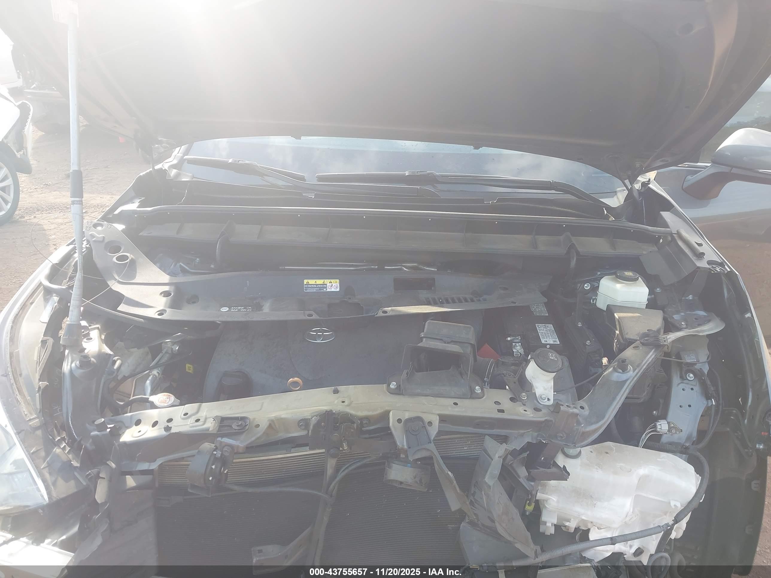 TOYOTA HIGHLANDER image 10
