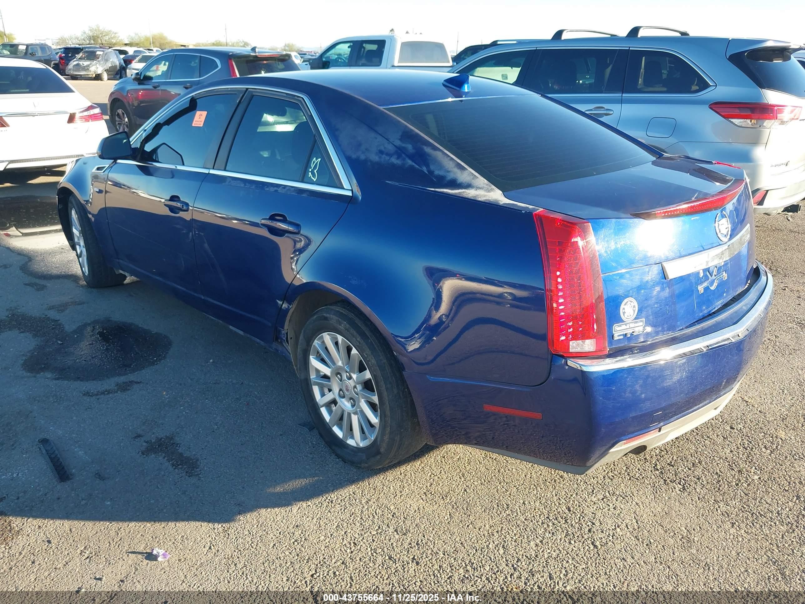 CADILLAC CTS image 3