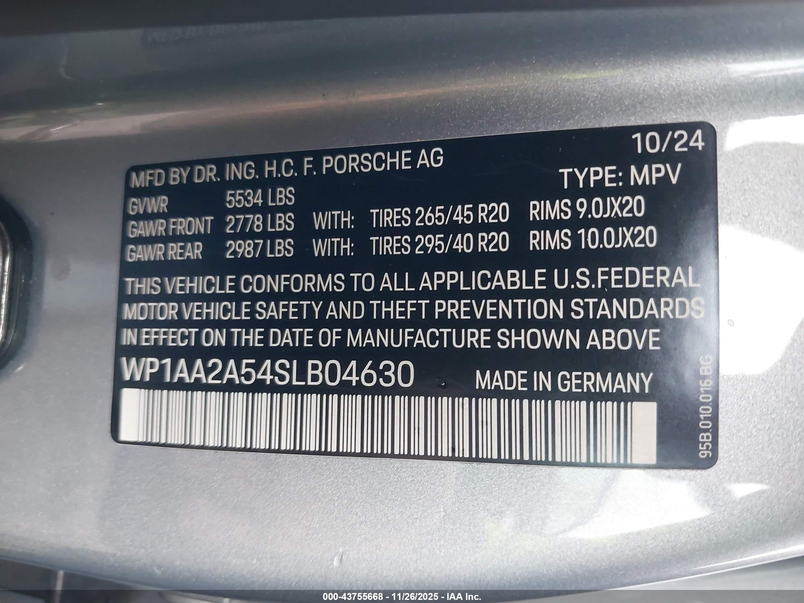 PORSCHE MACAN image 9
