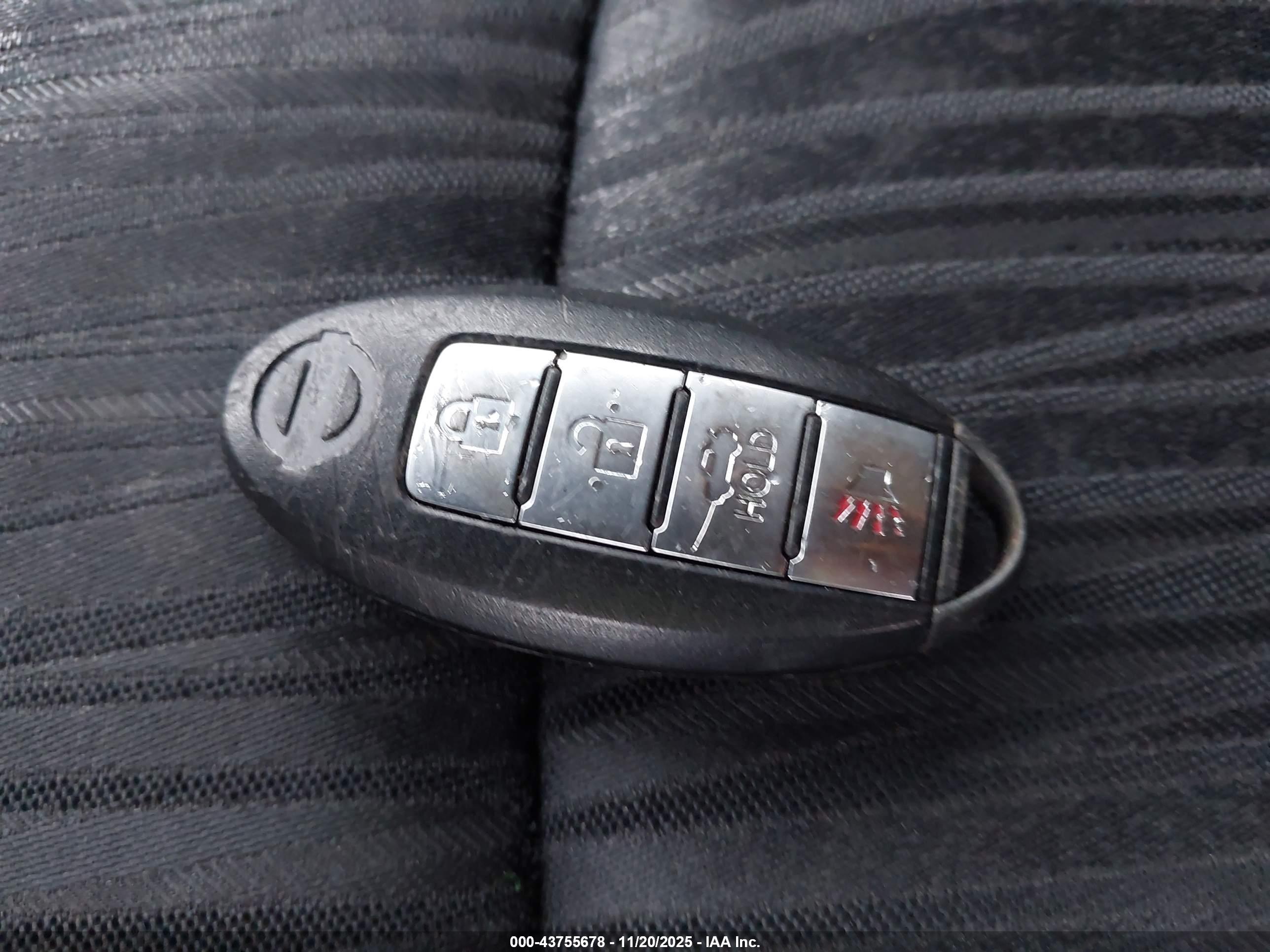 NISSAN SENTRA image 11