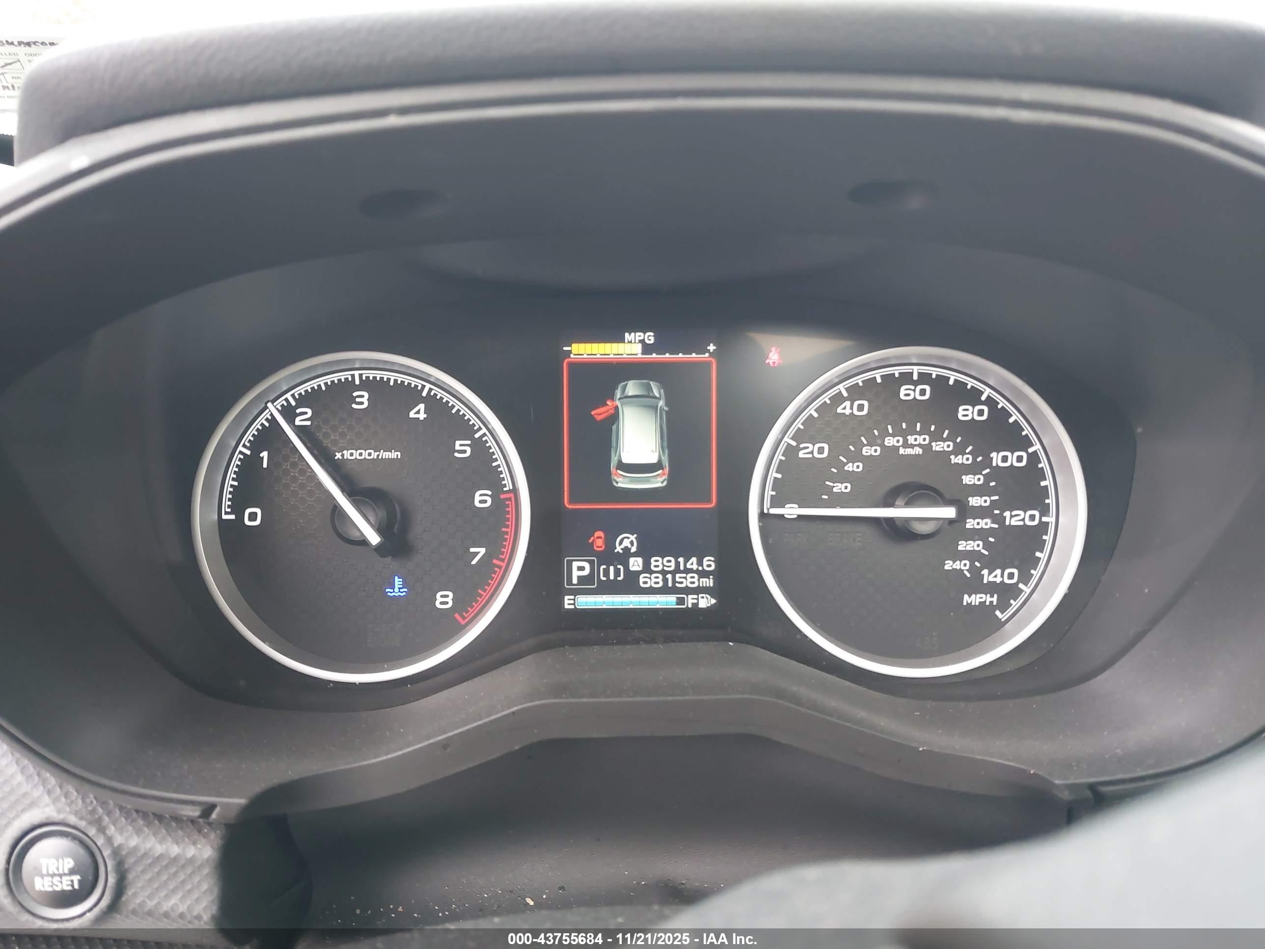 SUBARU FORESTER image 7