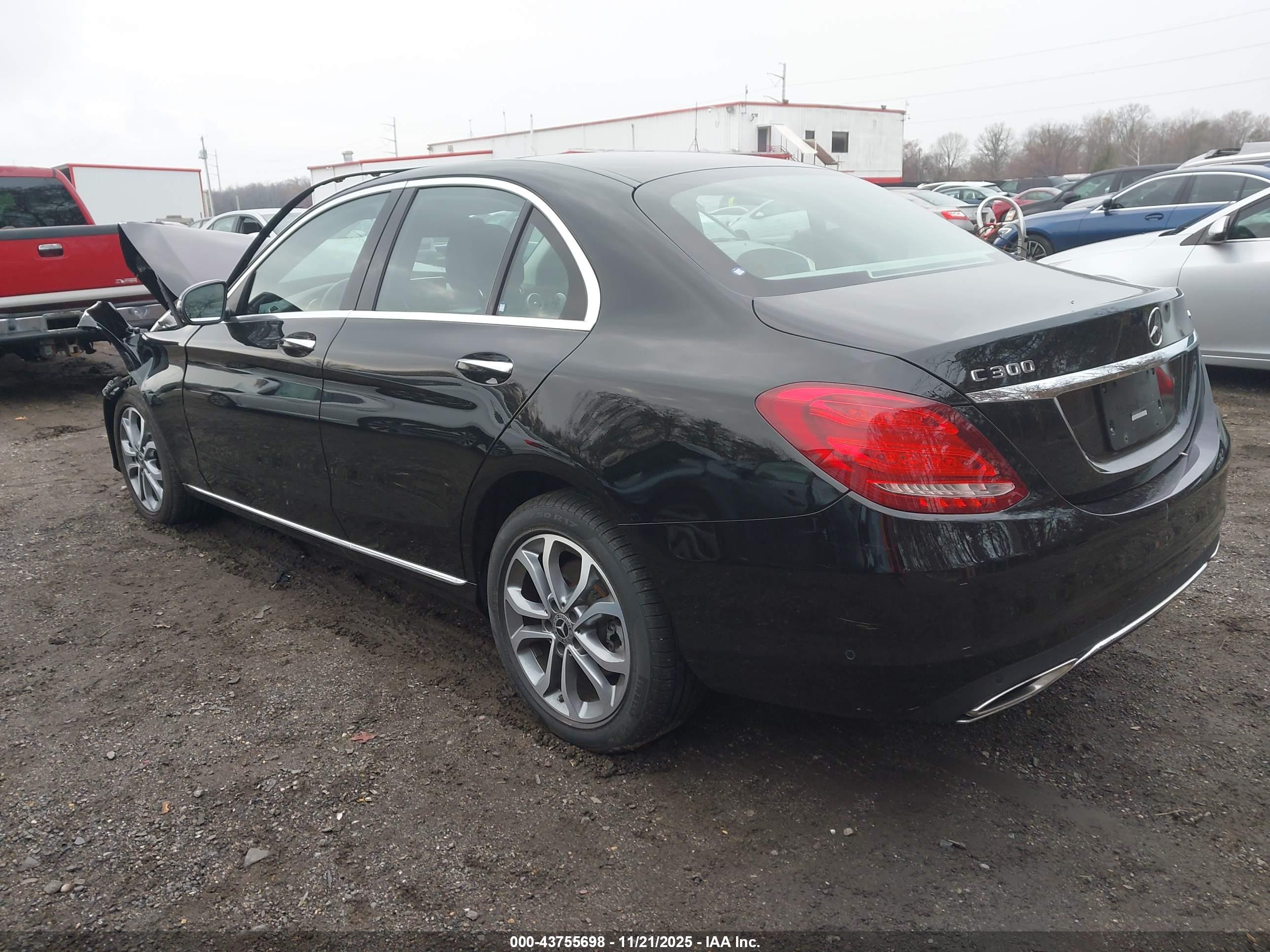 MERCEDES-BENZ C image 3