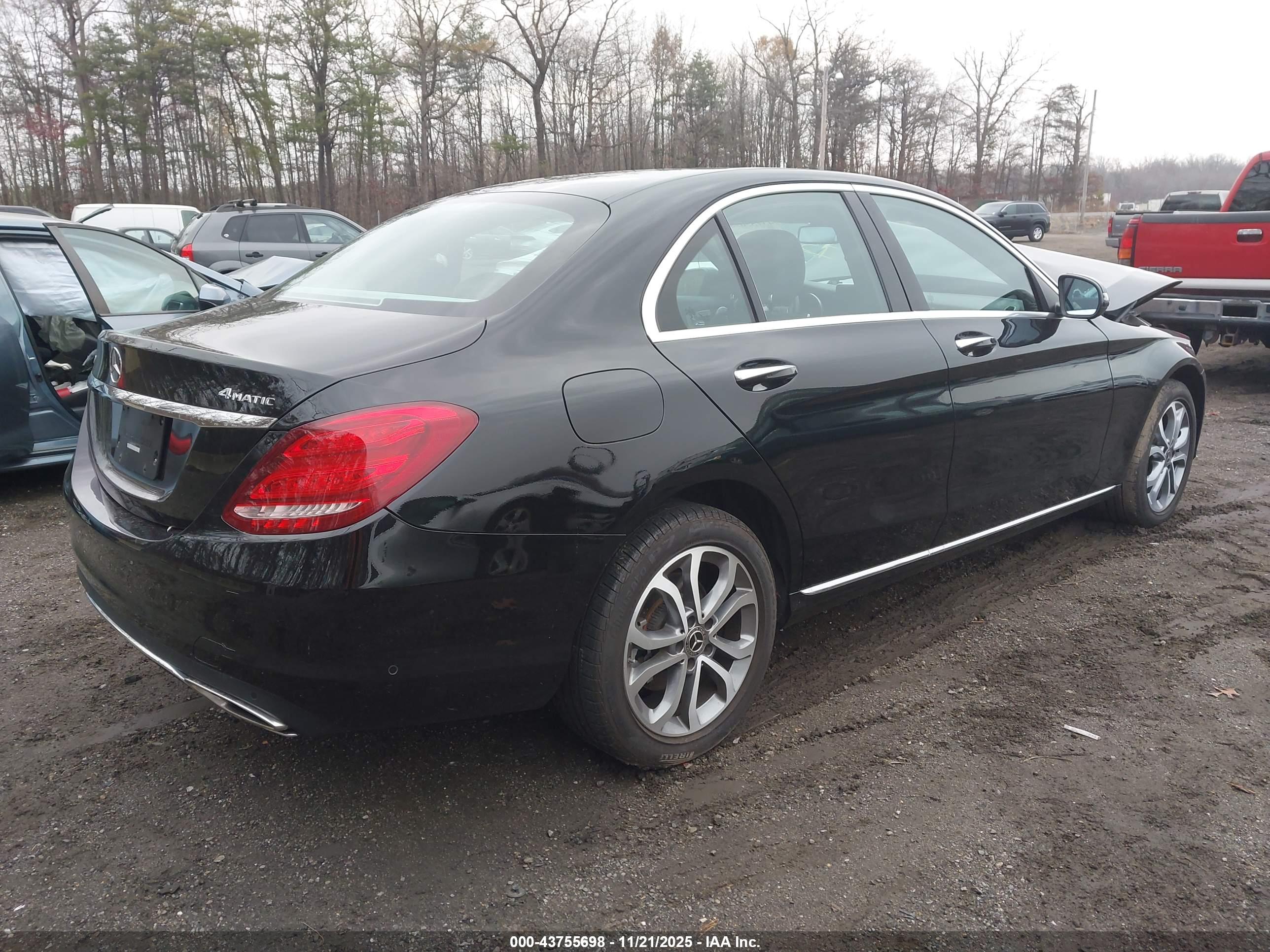 MERCEDES-BENZ C image 4
