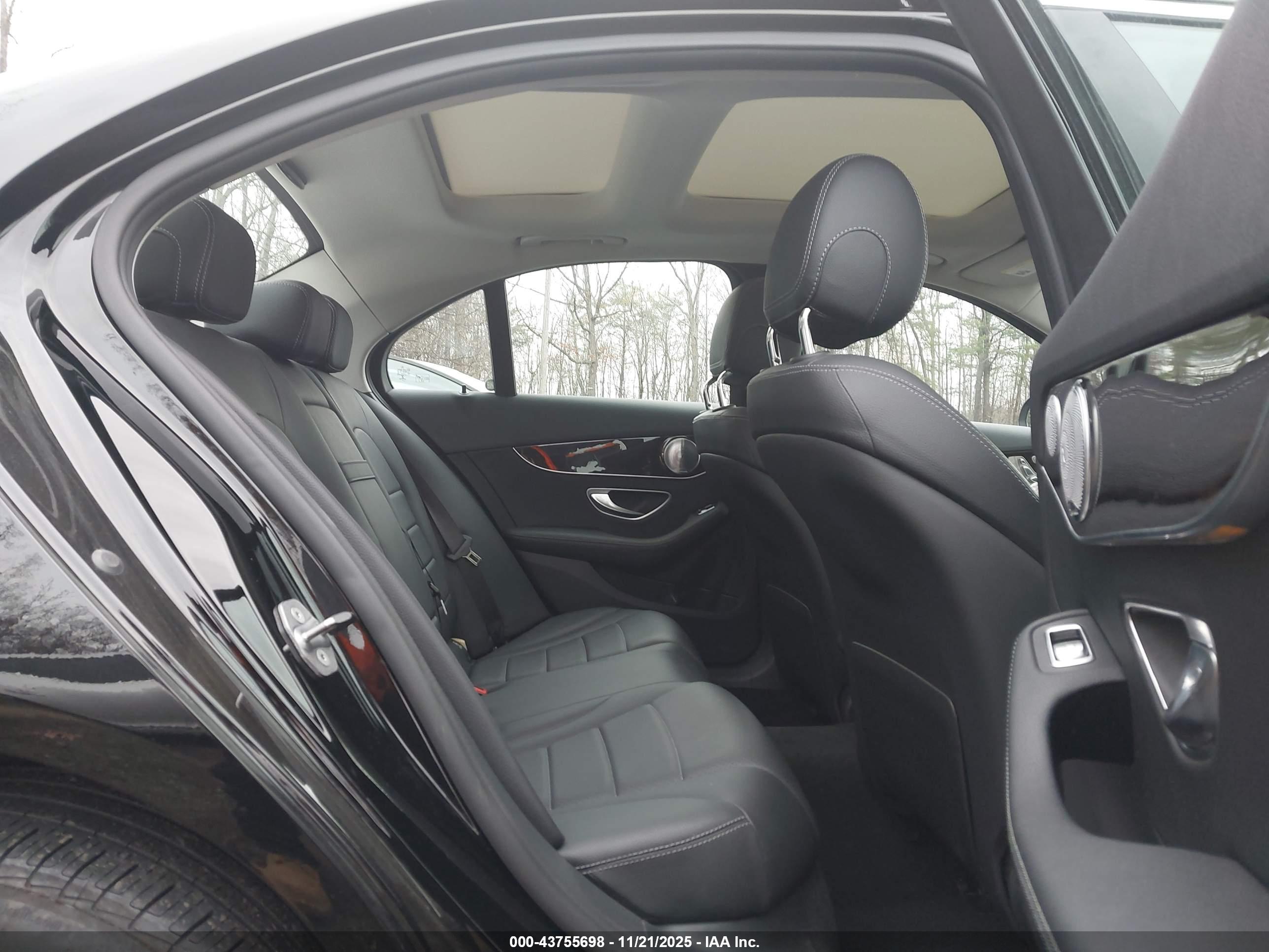 MERCEDES-BENZ C image 8