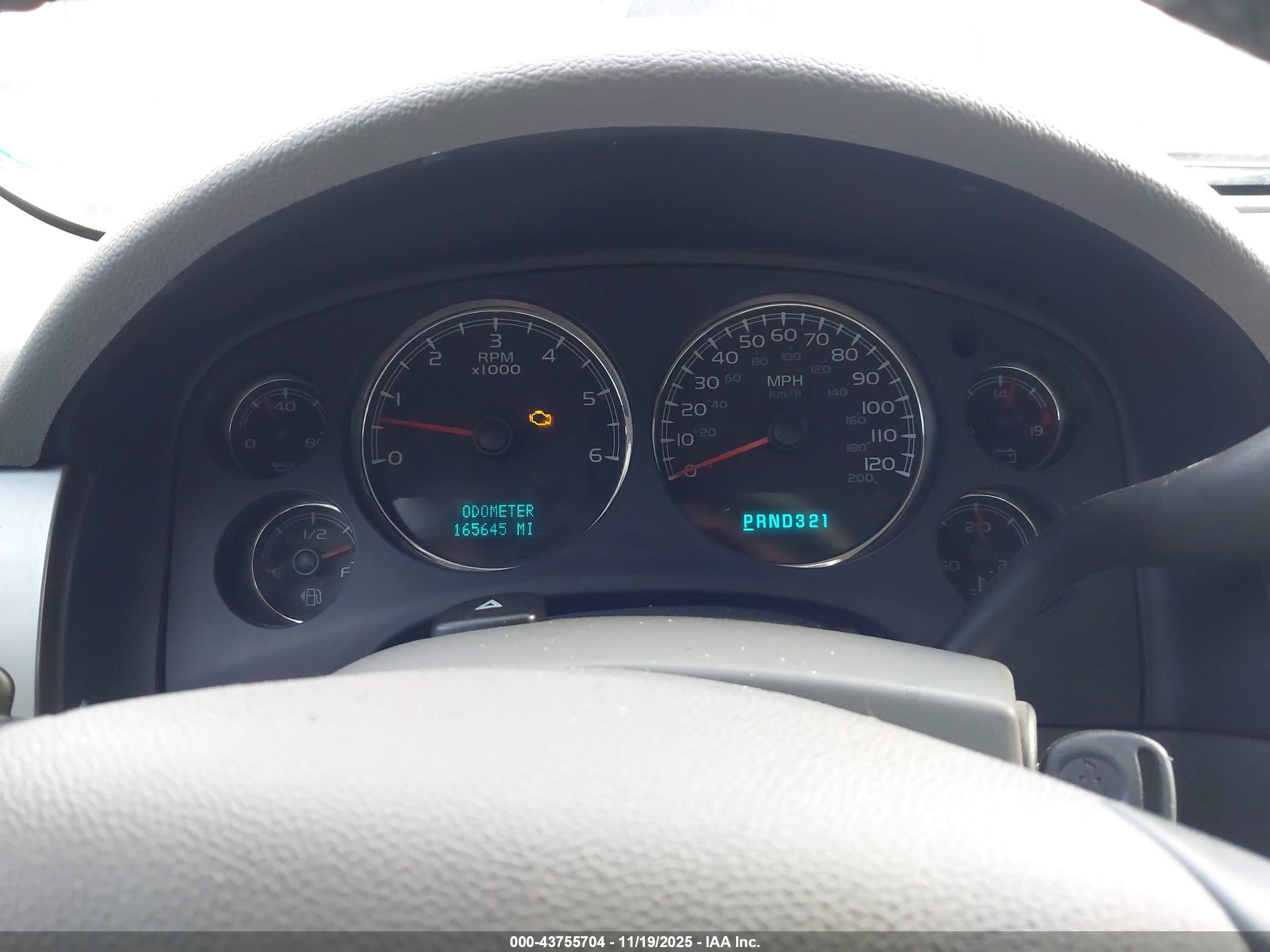 CHEVROLET AVALANCHE image 7