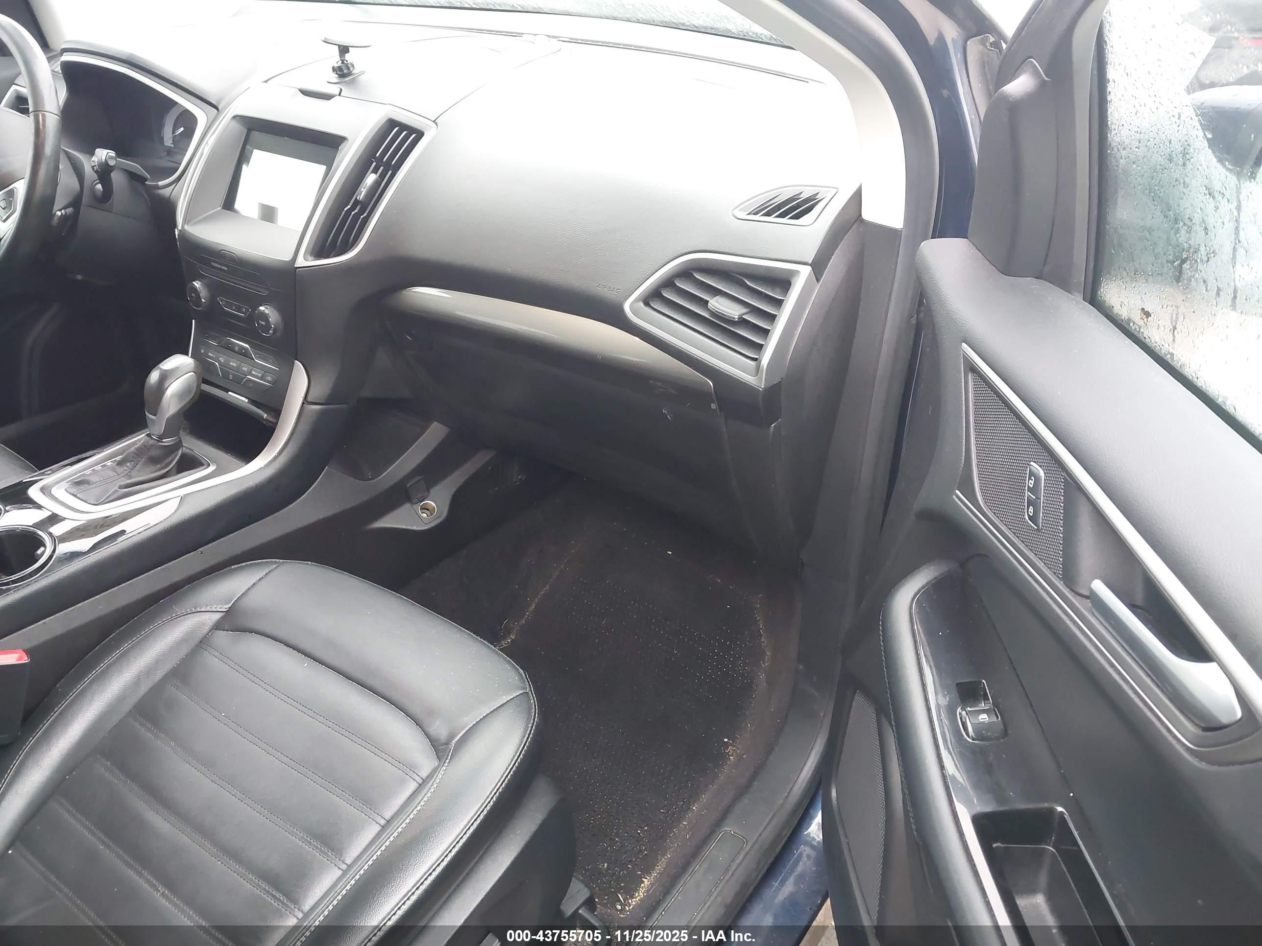 FORD EDGE image 5