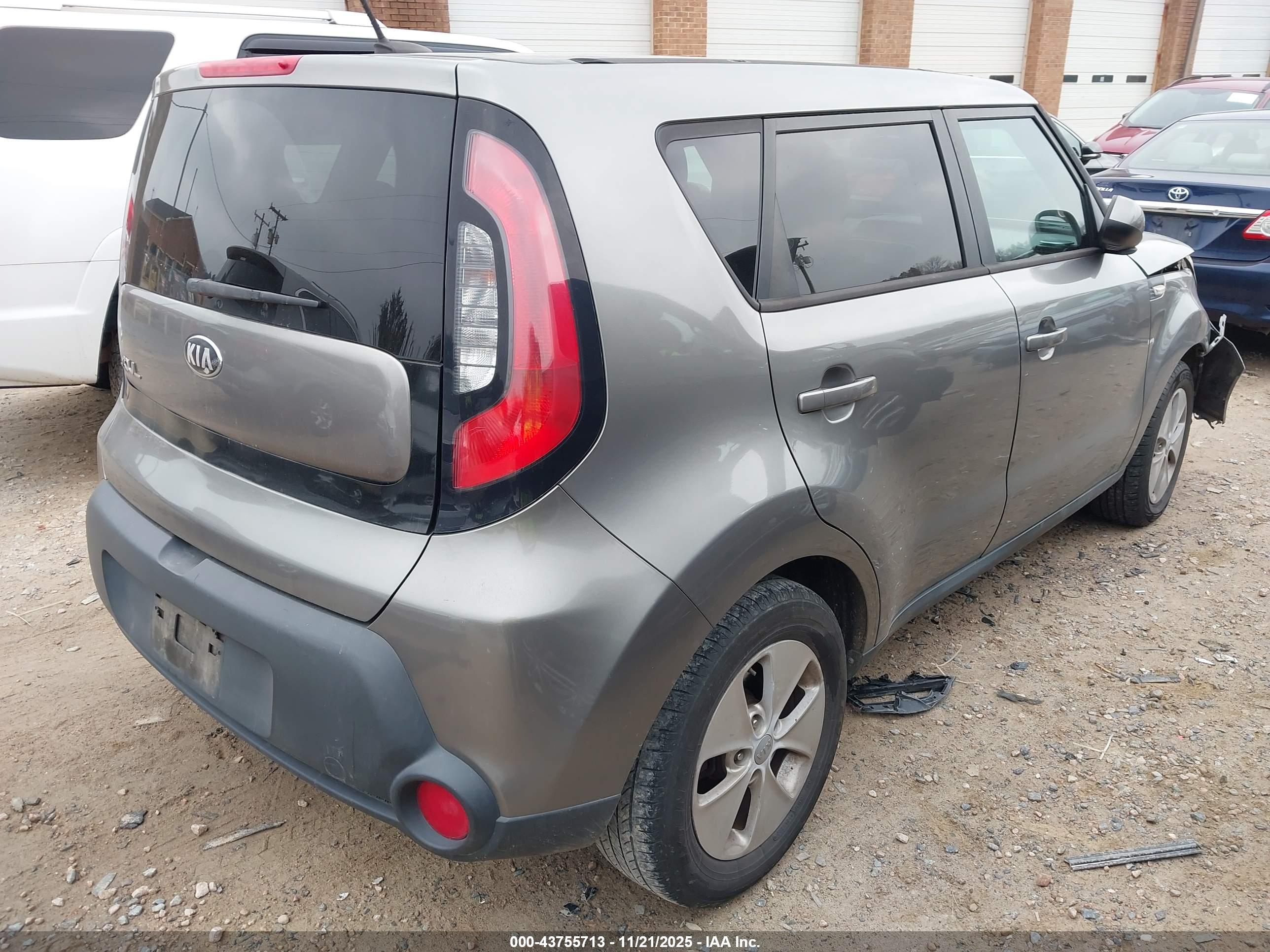 KIA SOUL image 4
