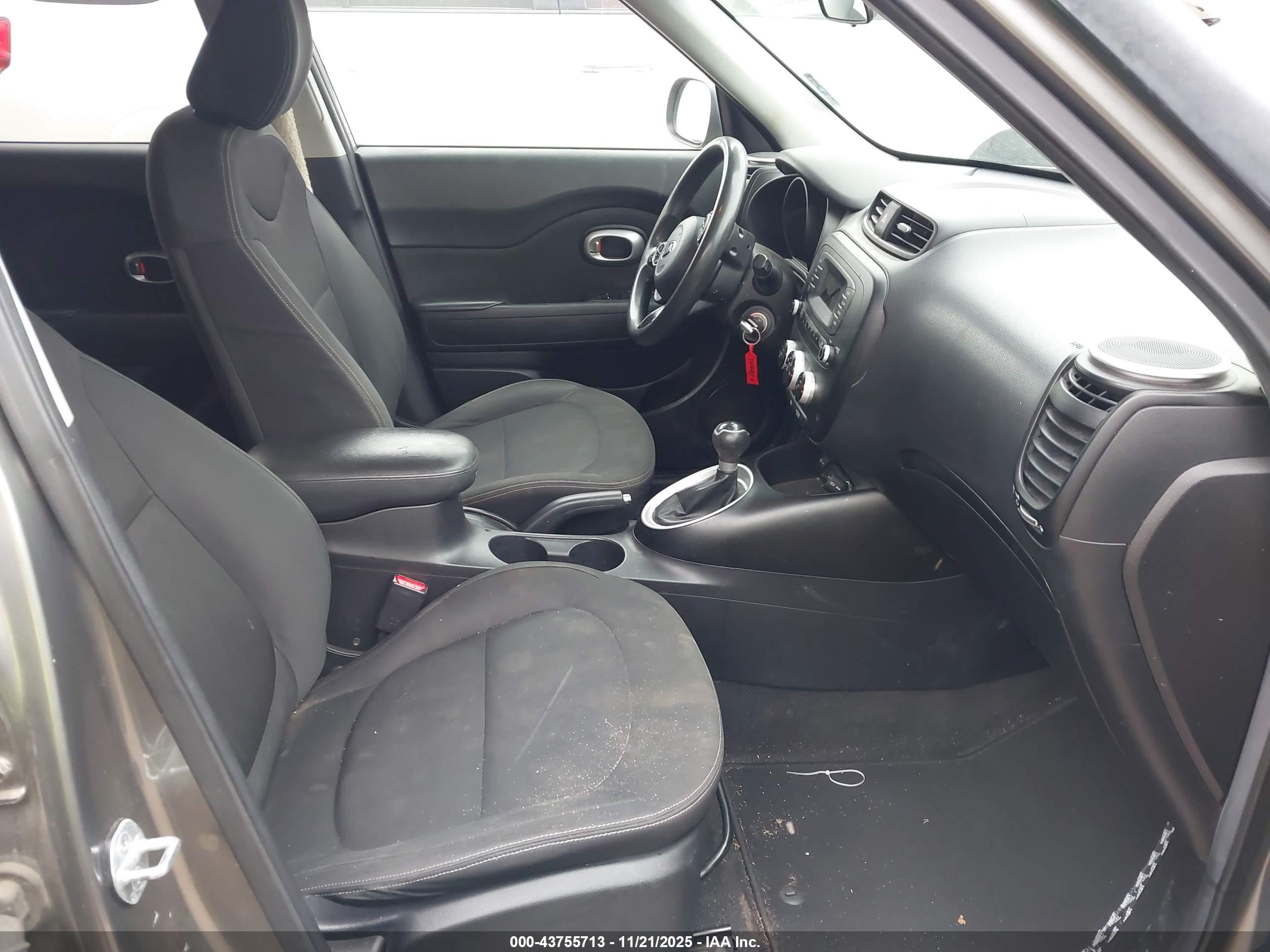 KIA SOUL image 5