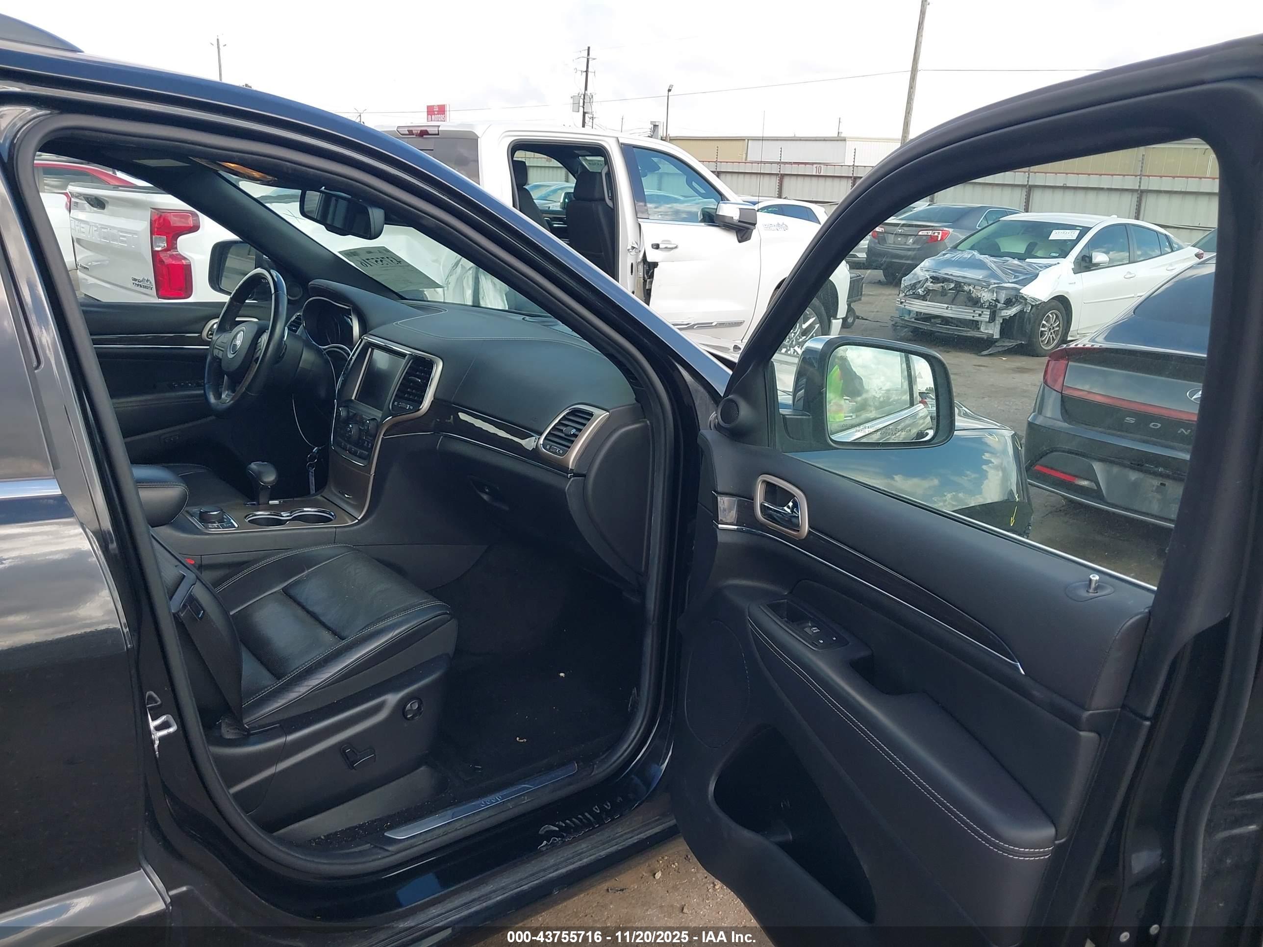 JEEP GRAND image 5