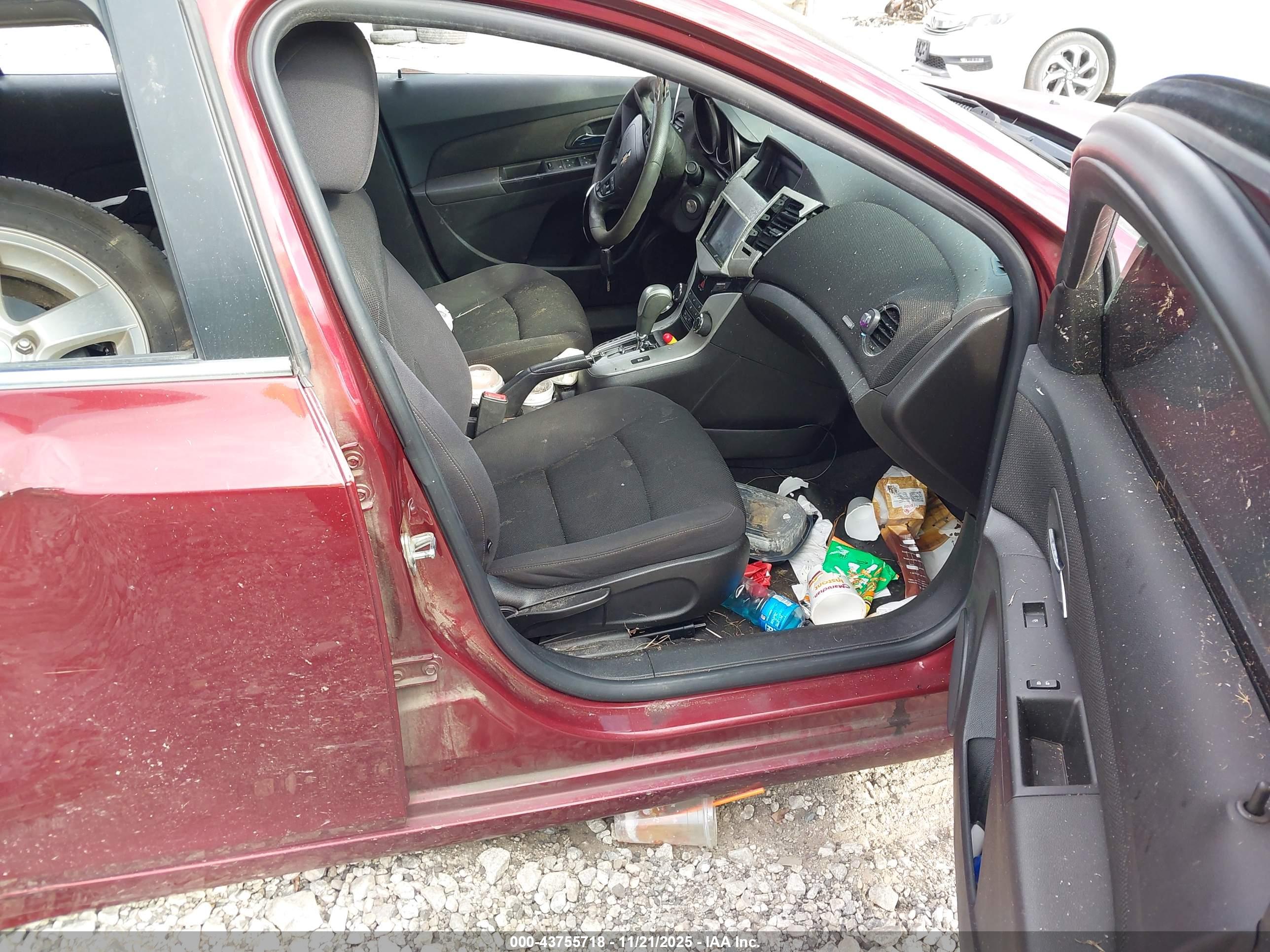CHEVROLET CRUZE image 5