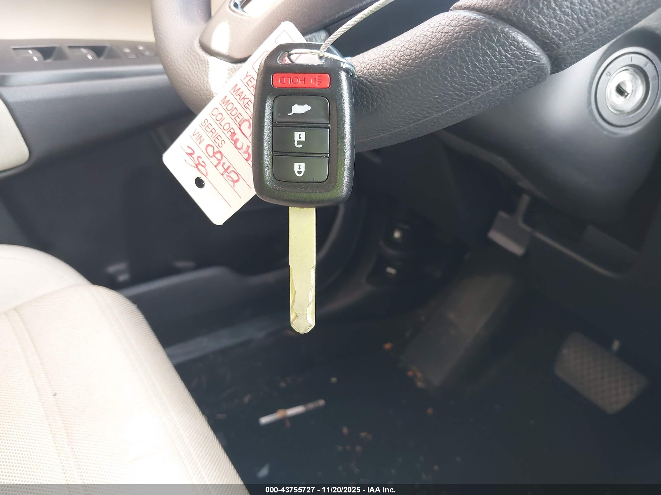 HONDA CR-V image 11