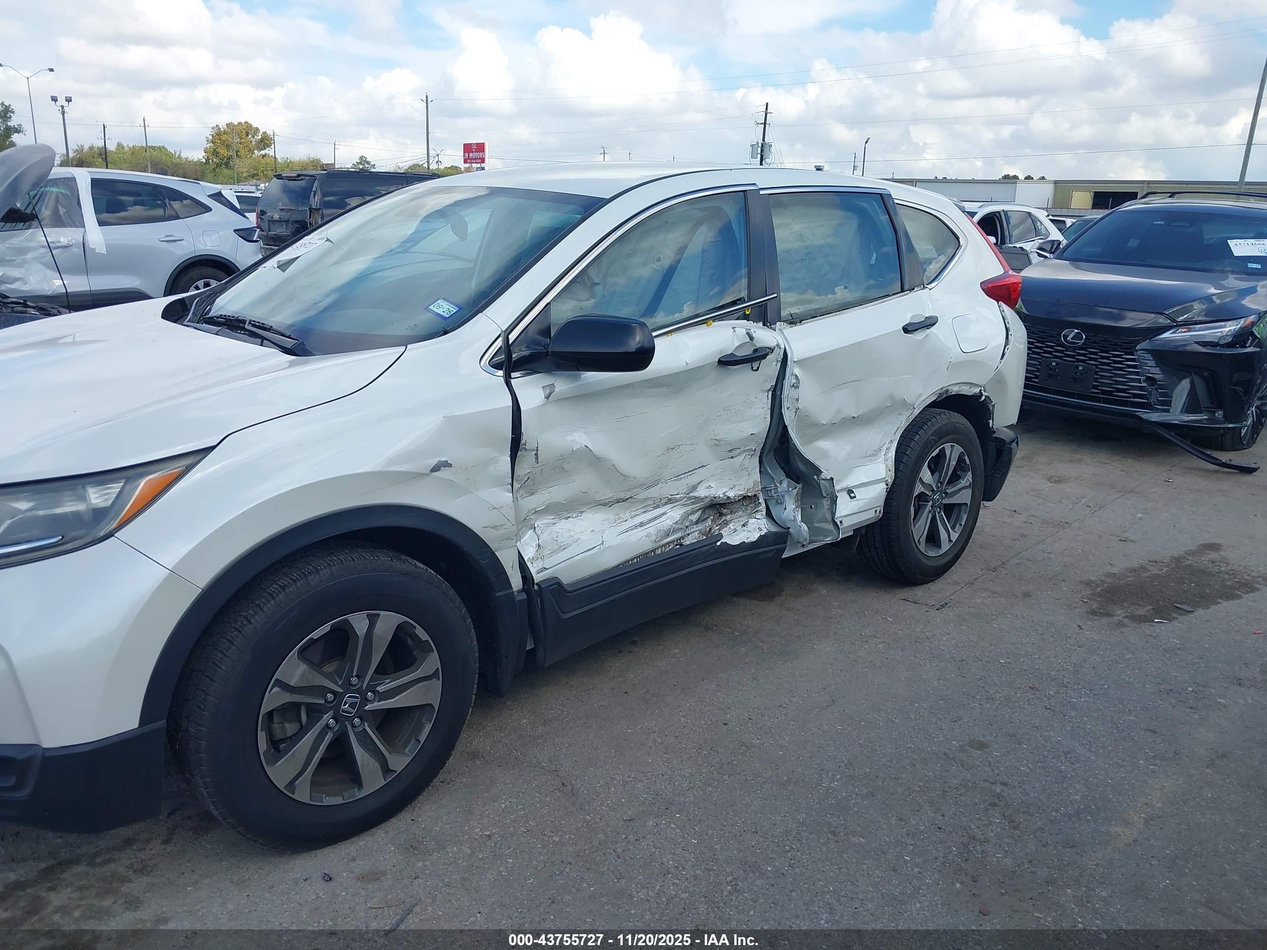 HONDA CR-V image 6