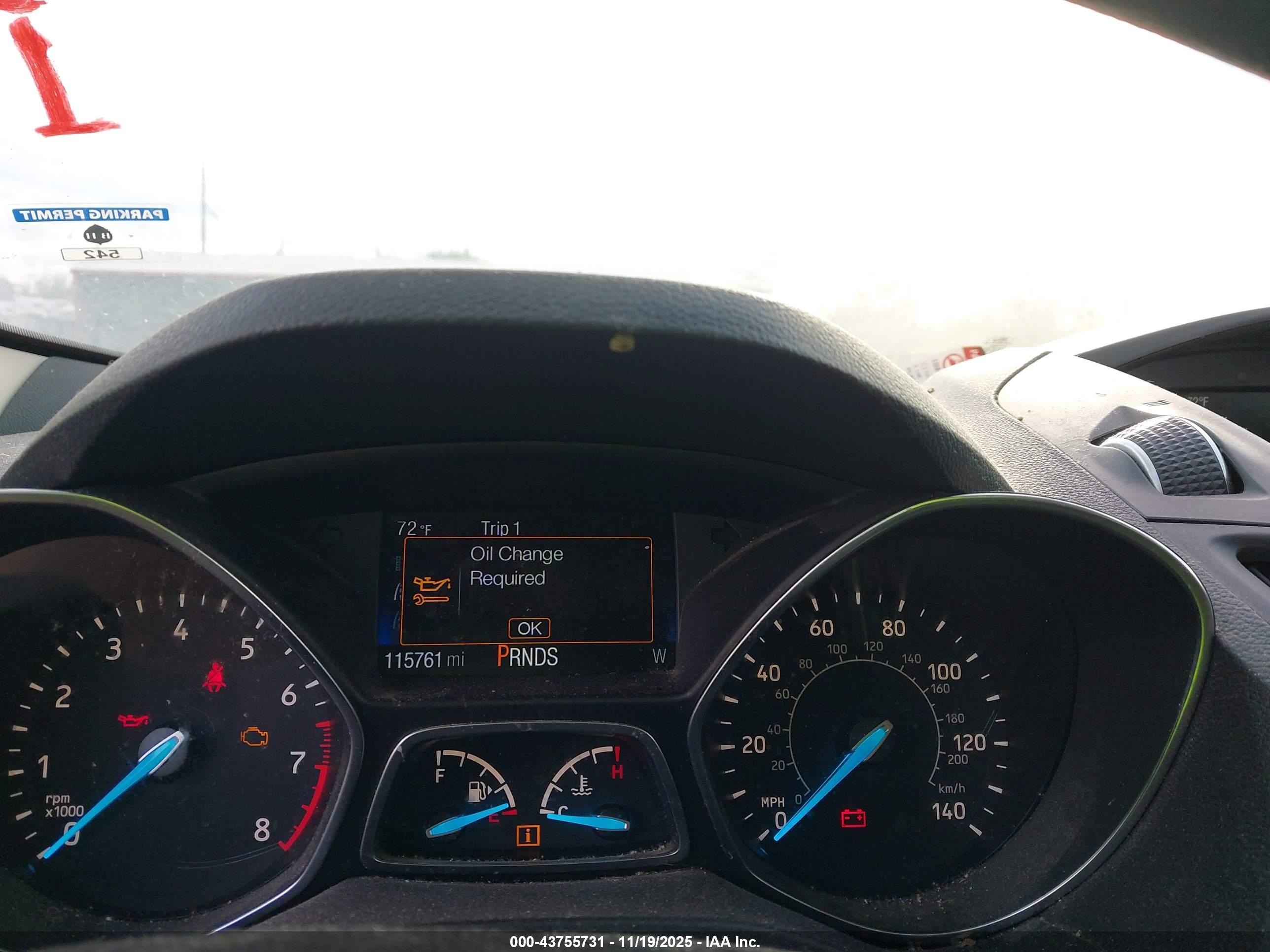 FORD ESCAPE image 7