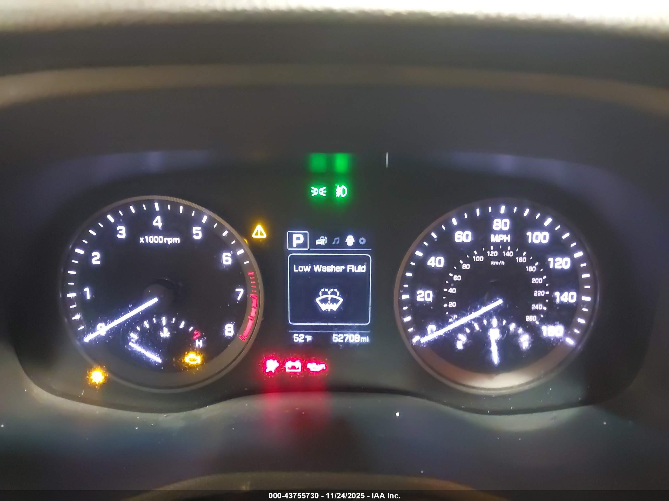 HYUNDAI TUCSON image 7
