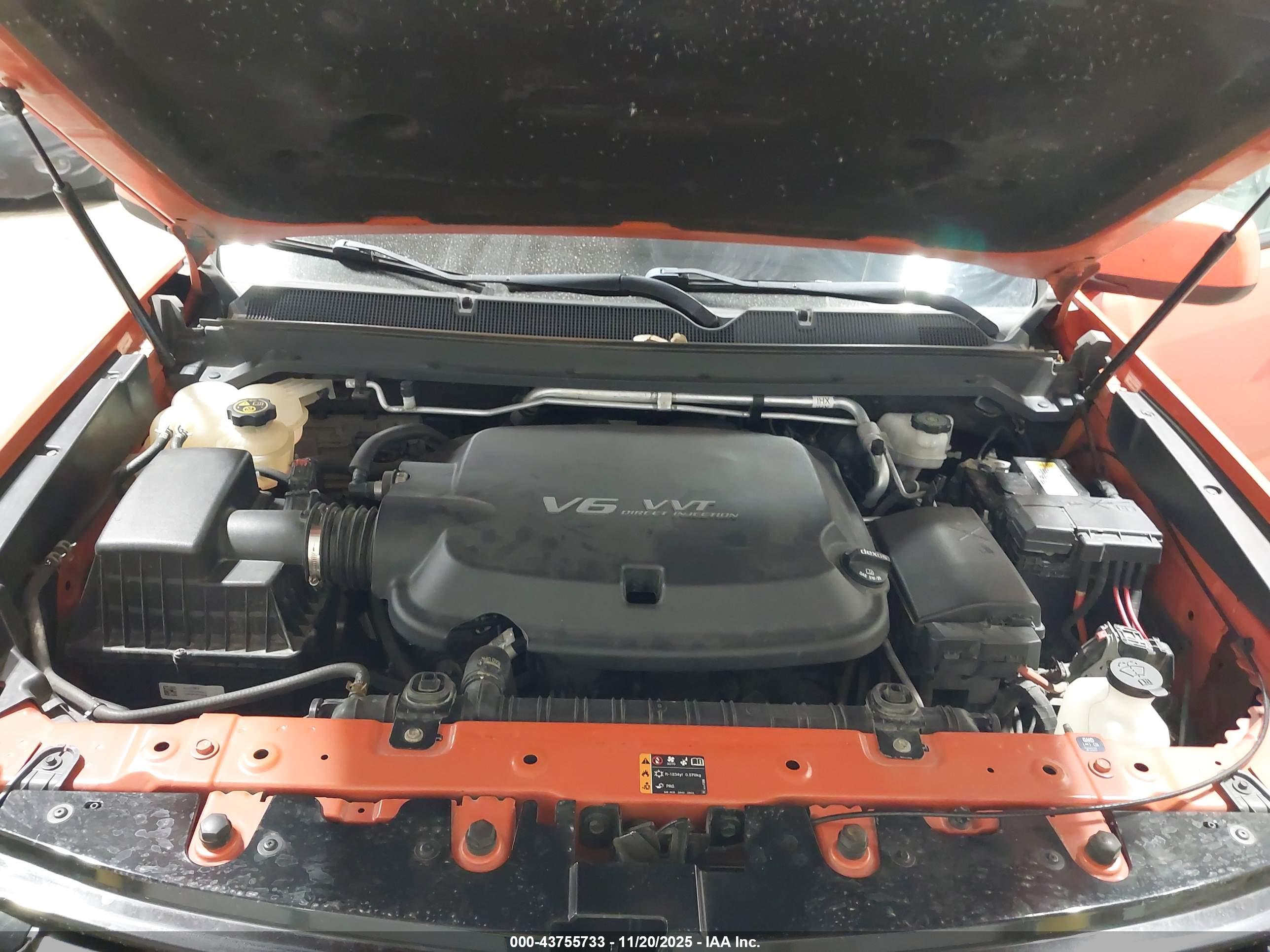 CHEVROLET COLORADO image 10