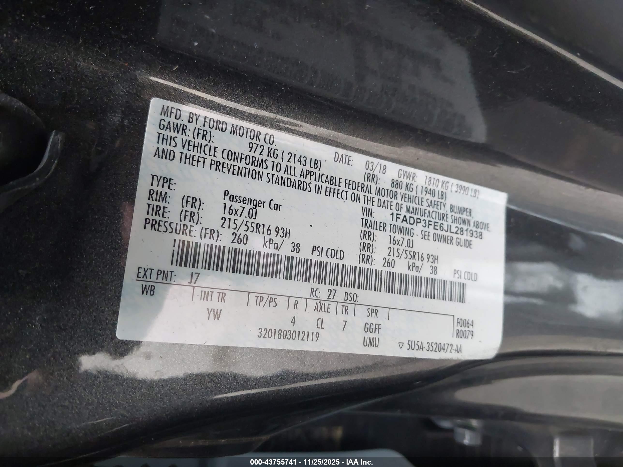 FORD FOCUS image 9