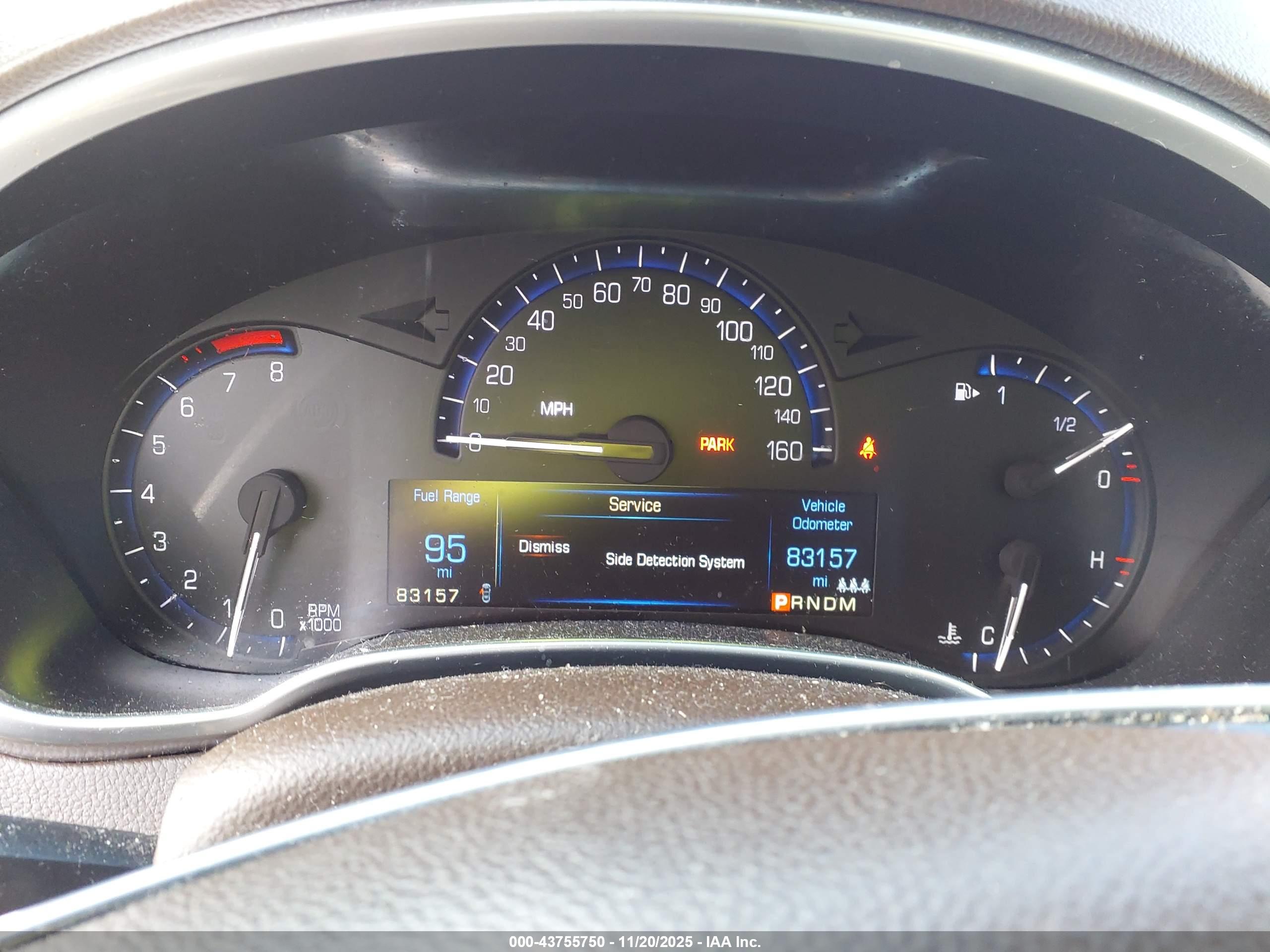 CADILLAC SRX image 7