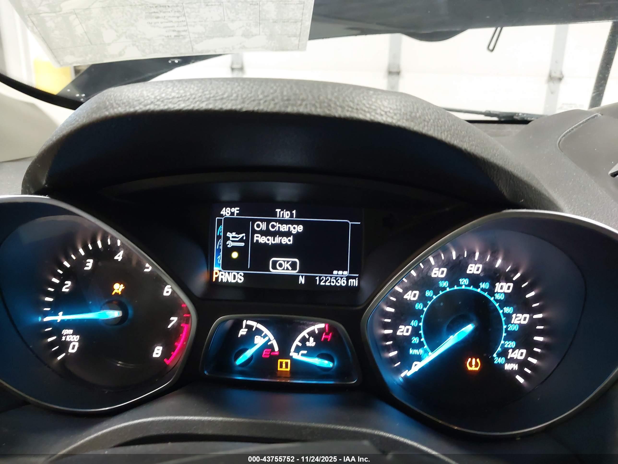 FORD ESCAPE image 7