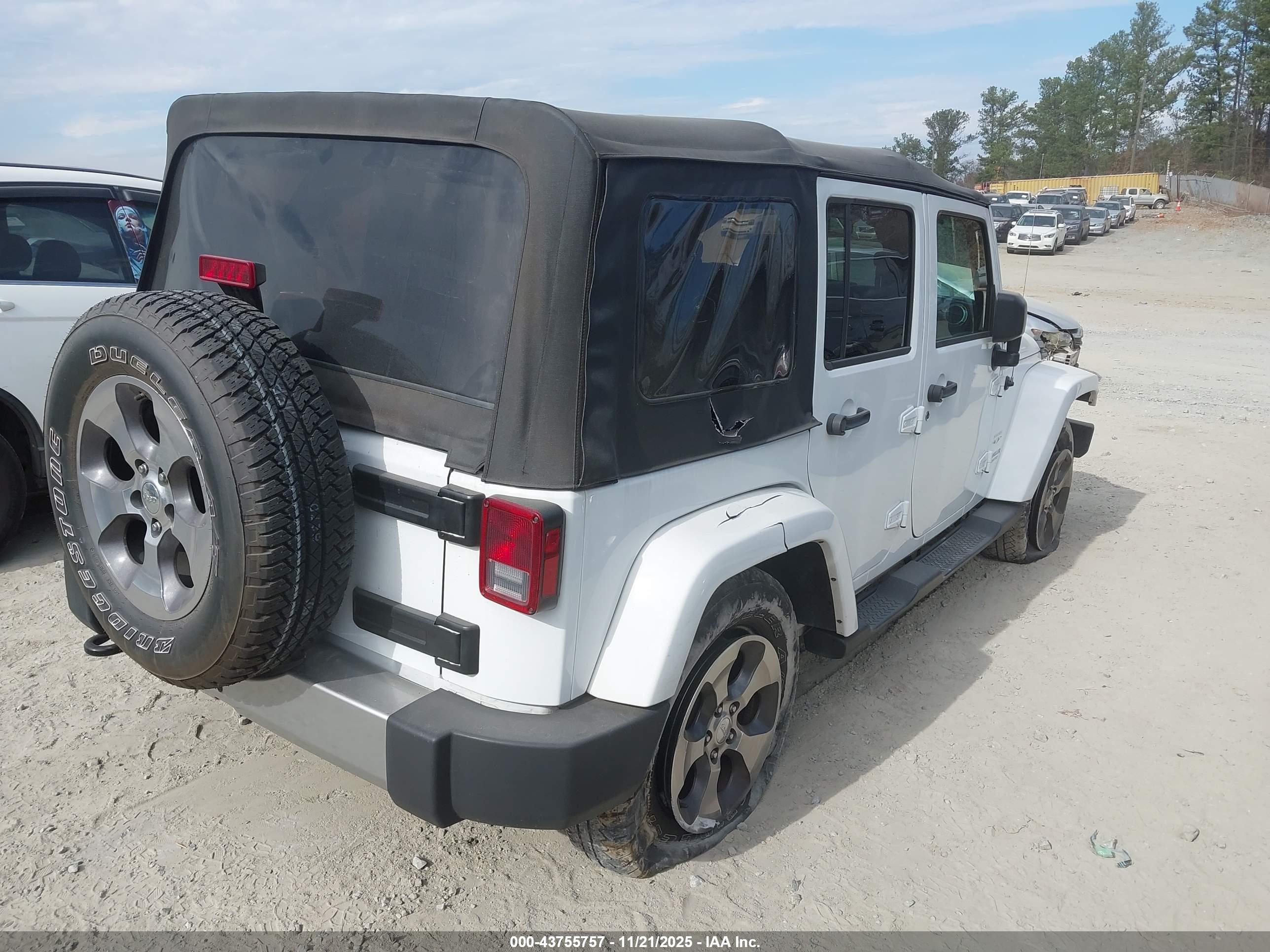 JEEP WRANGLER image 4