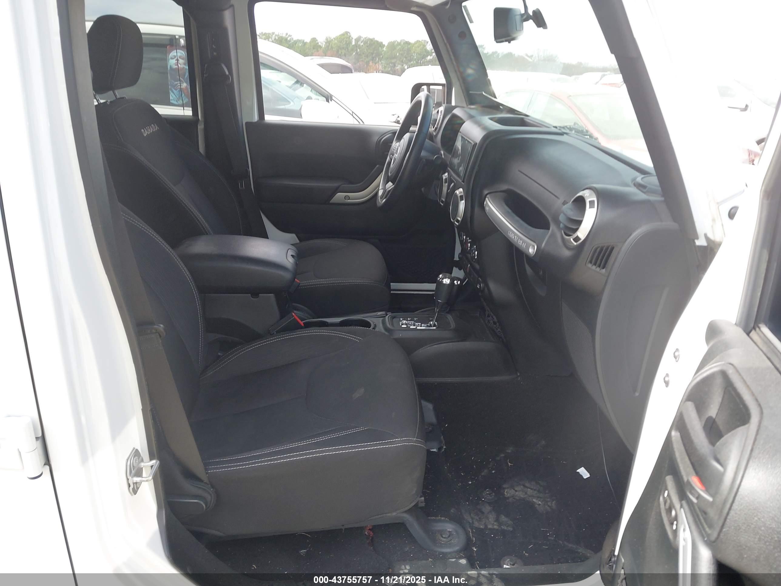 JEEP WRANGLER image 5