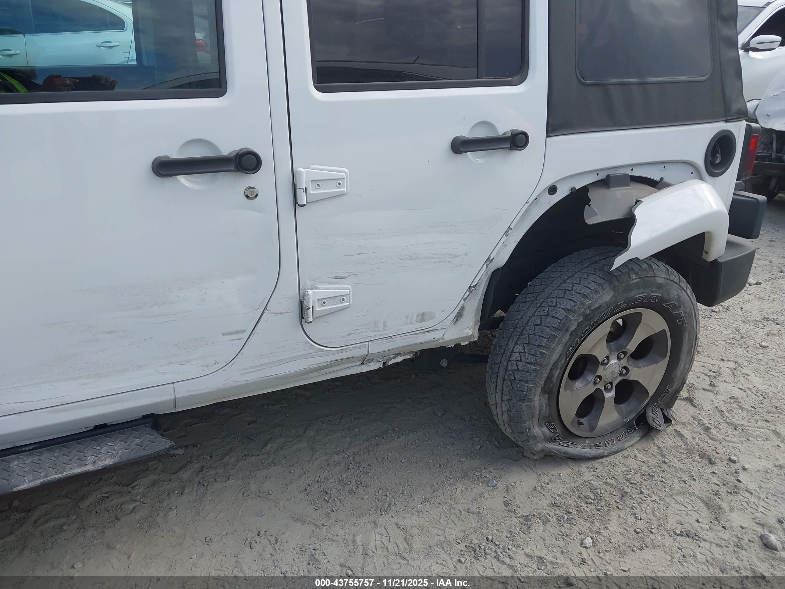 JEEP WRANGLER image 6