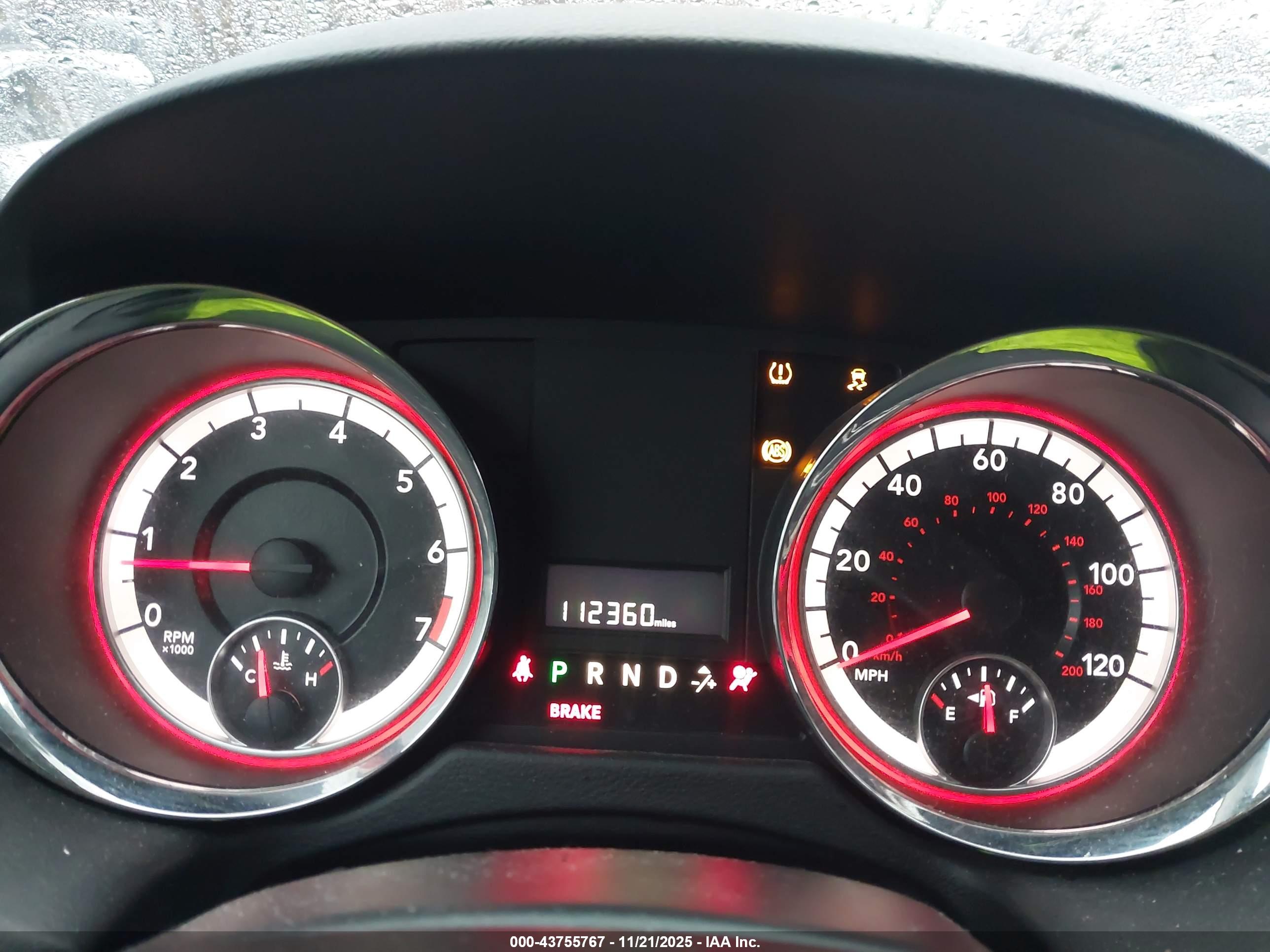 DODGE GRAND image 7