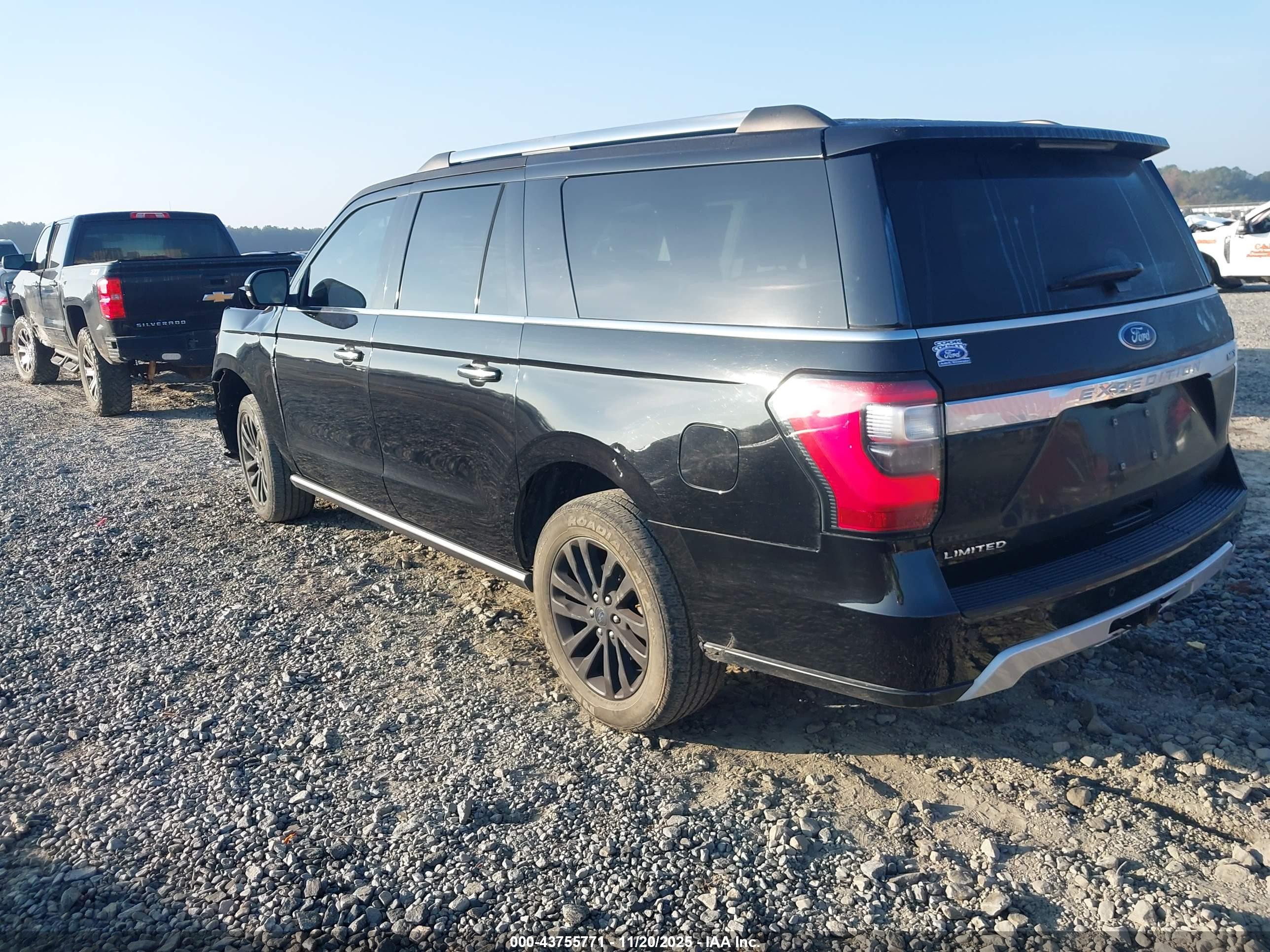 FORD EXPEDITION image 3