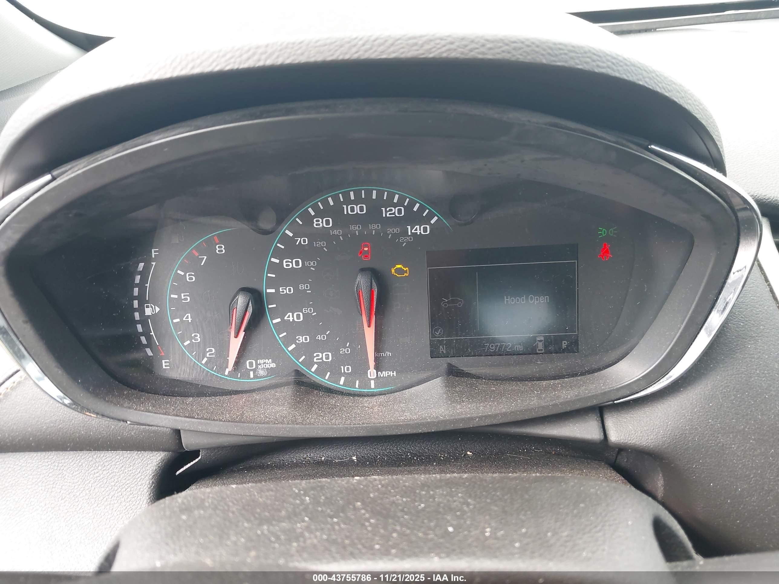 CHEVROLET TRAX image 7