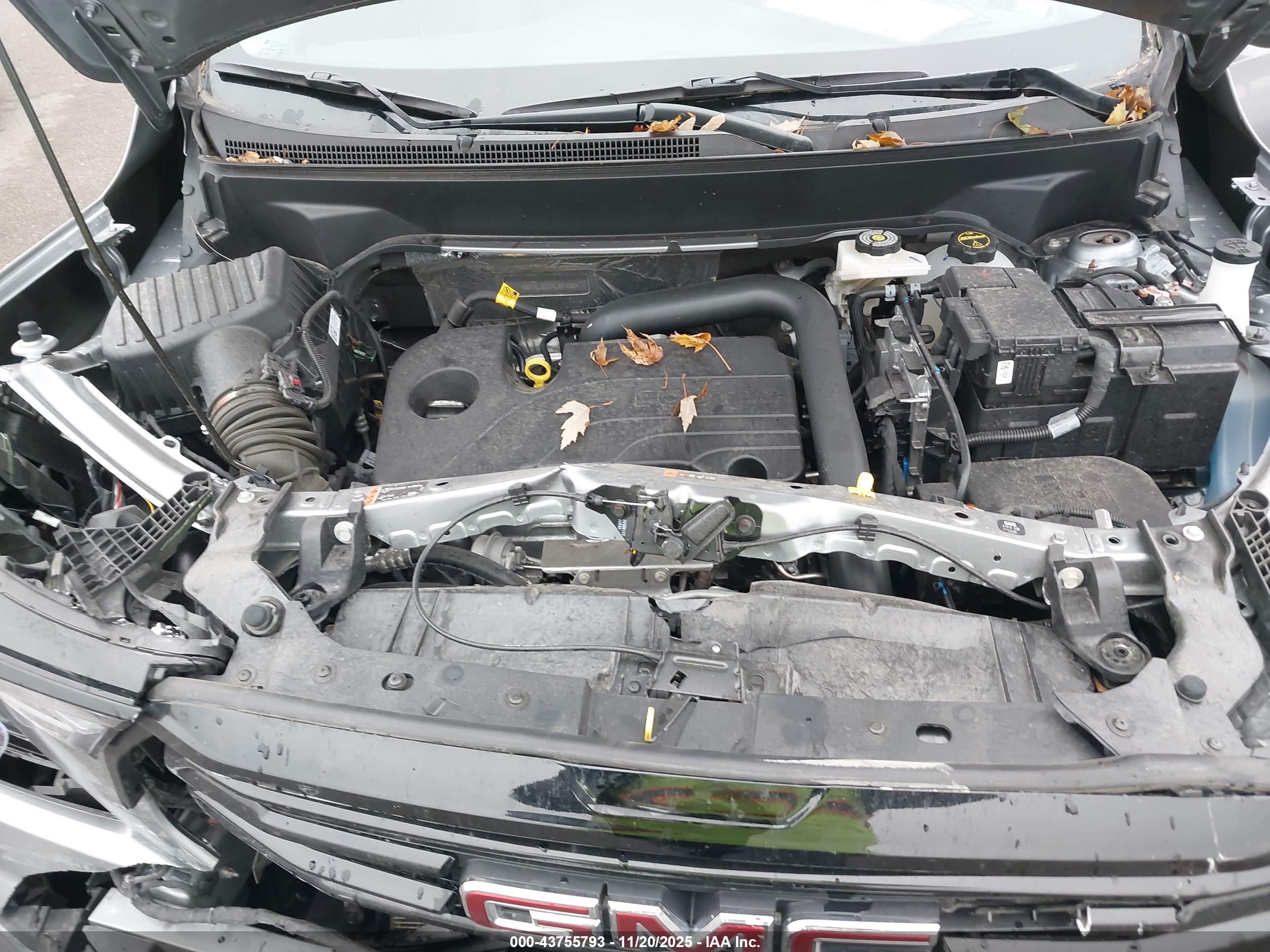 GMC TERRAIN image 10